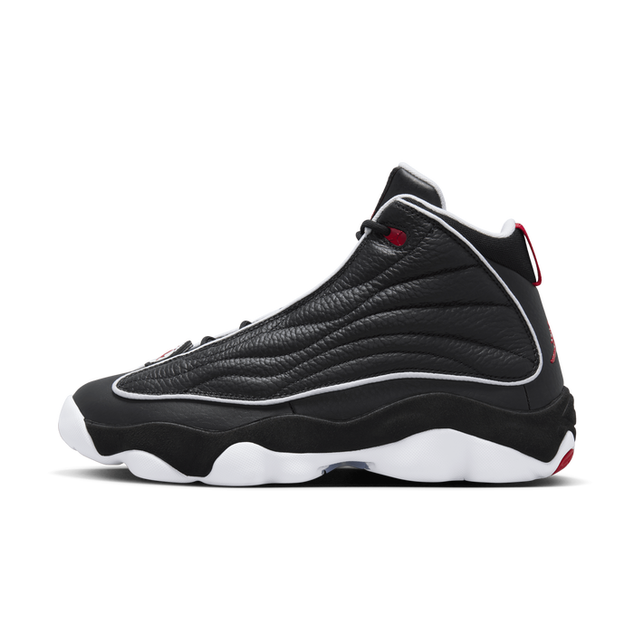 Jordan pro strong black and white hotsell