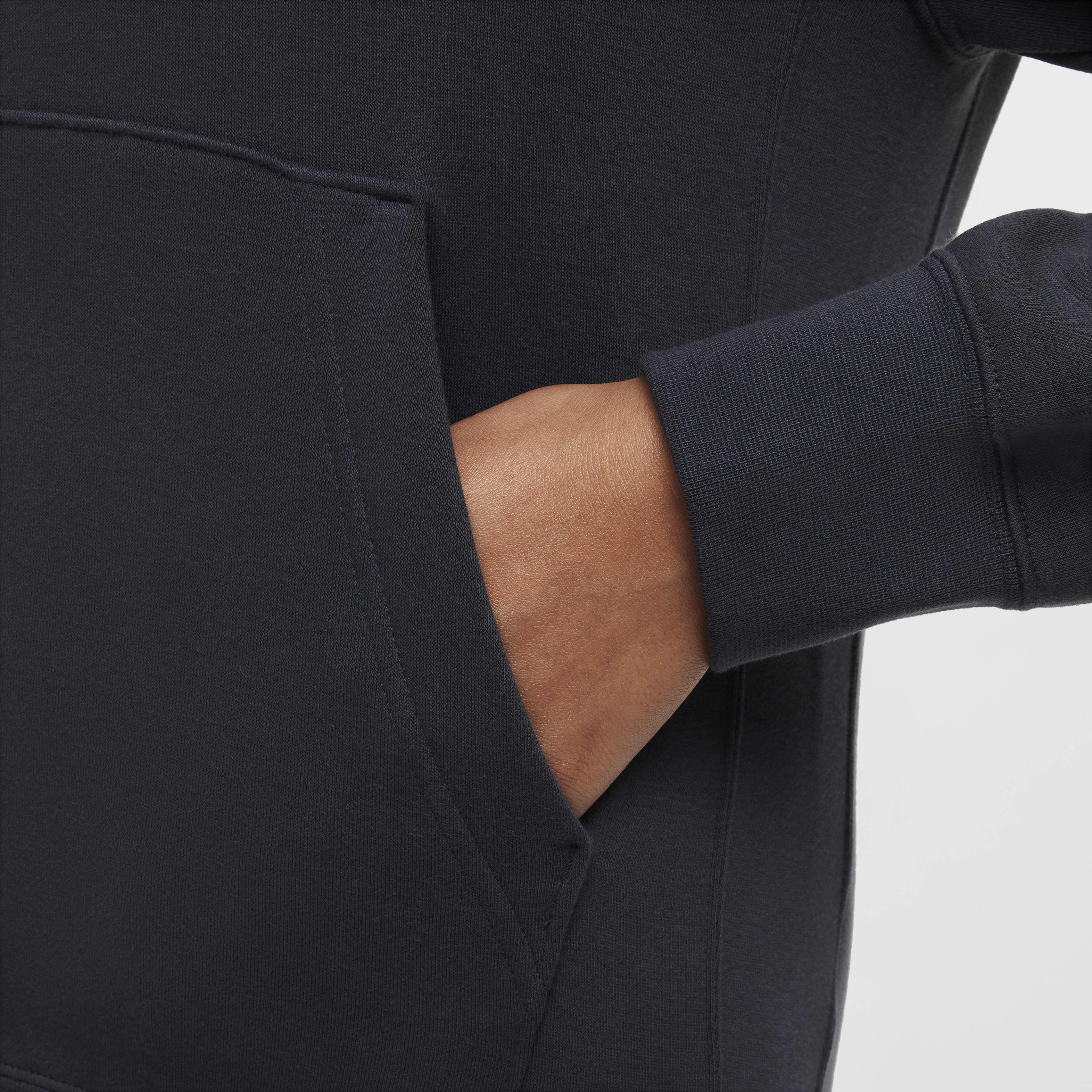 نايكي سبورتسوير كلوب image number 4