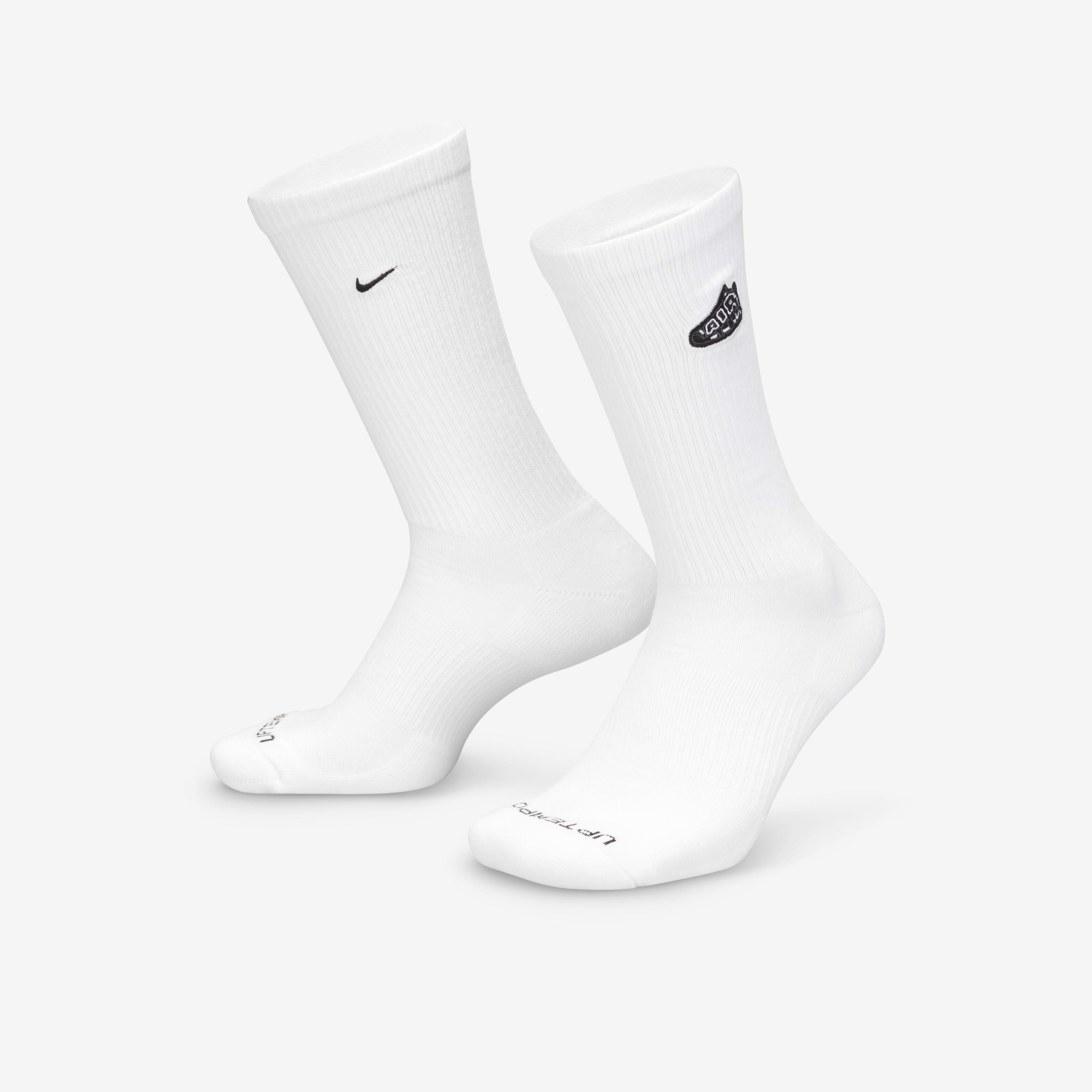 Nike white crew socks womens 2025
