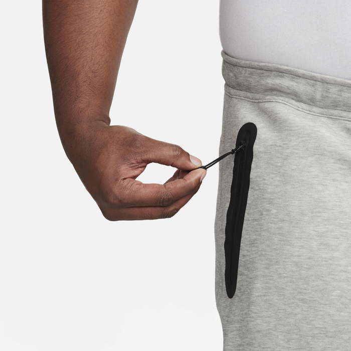 نايكي سبورتسوير تك فليس   image number 14 نايكي سبورتسوير تك فليس   image number 14