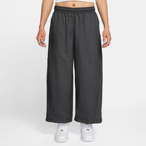 نايكي سبورتسوير