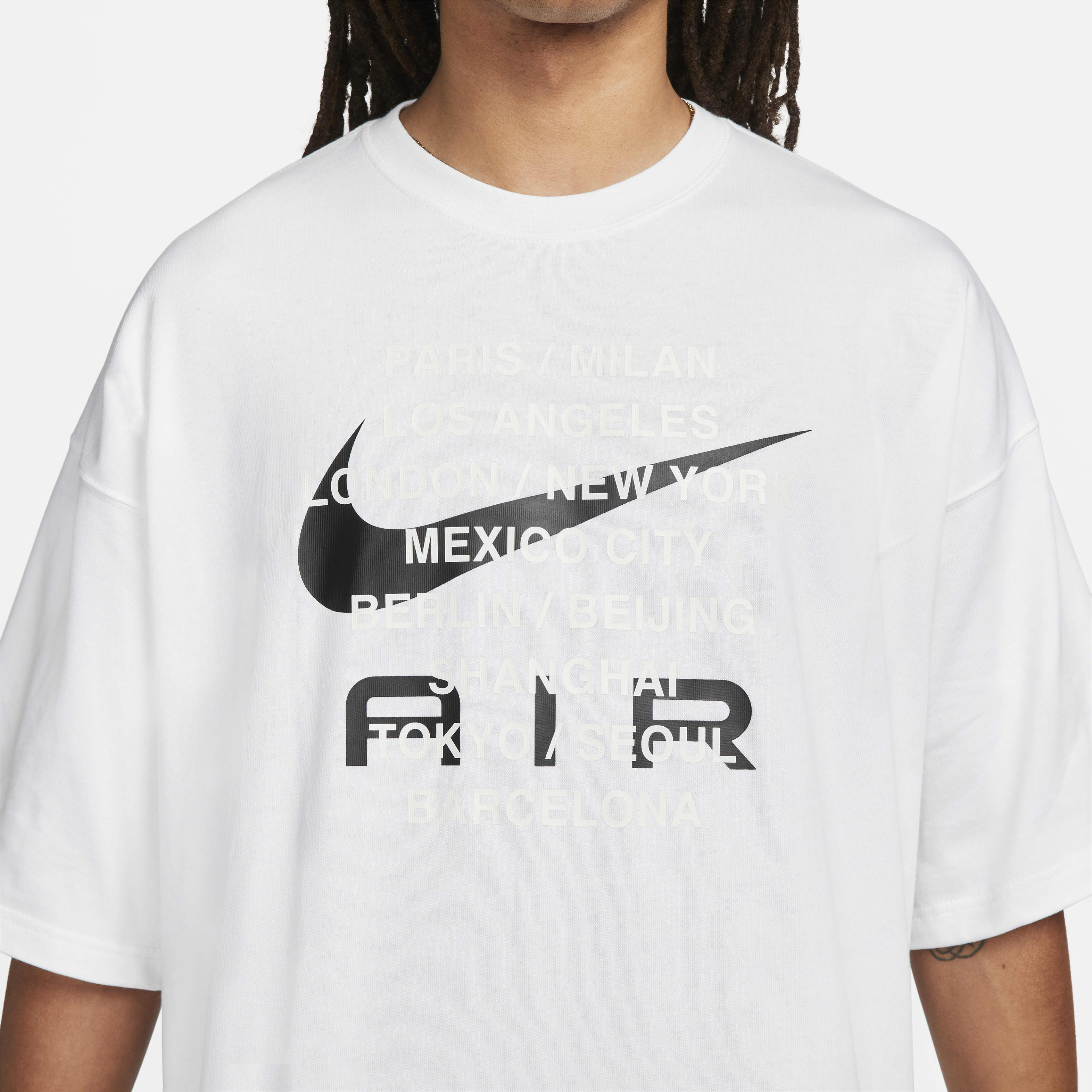 Buy Nike Sportswear Men s T Shirt Nike Saudi Official