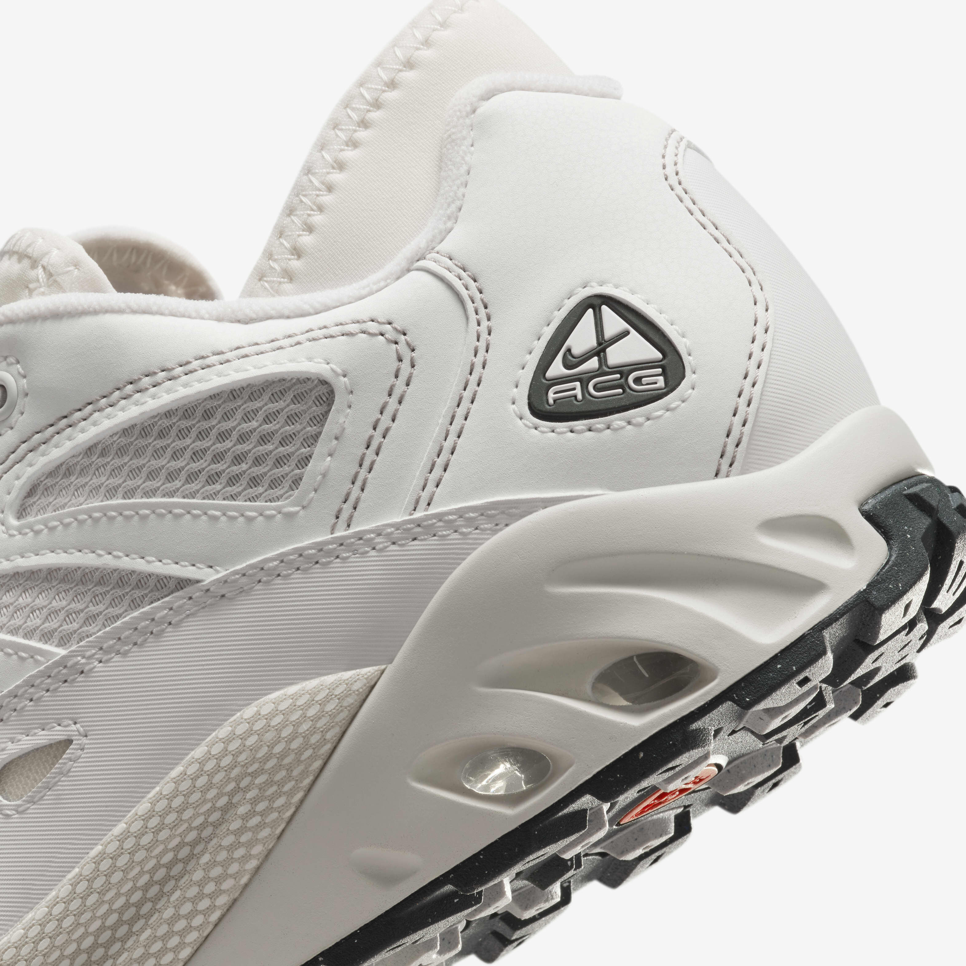 نايكي ACG اير اكسبلورايد image number 7