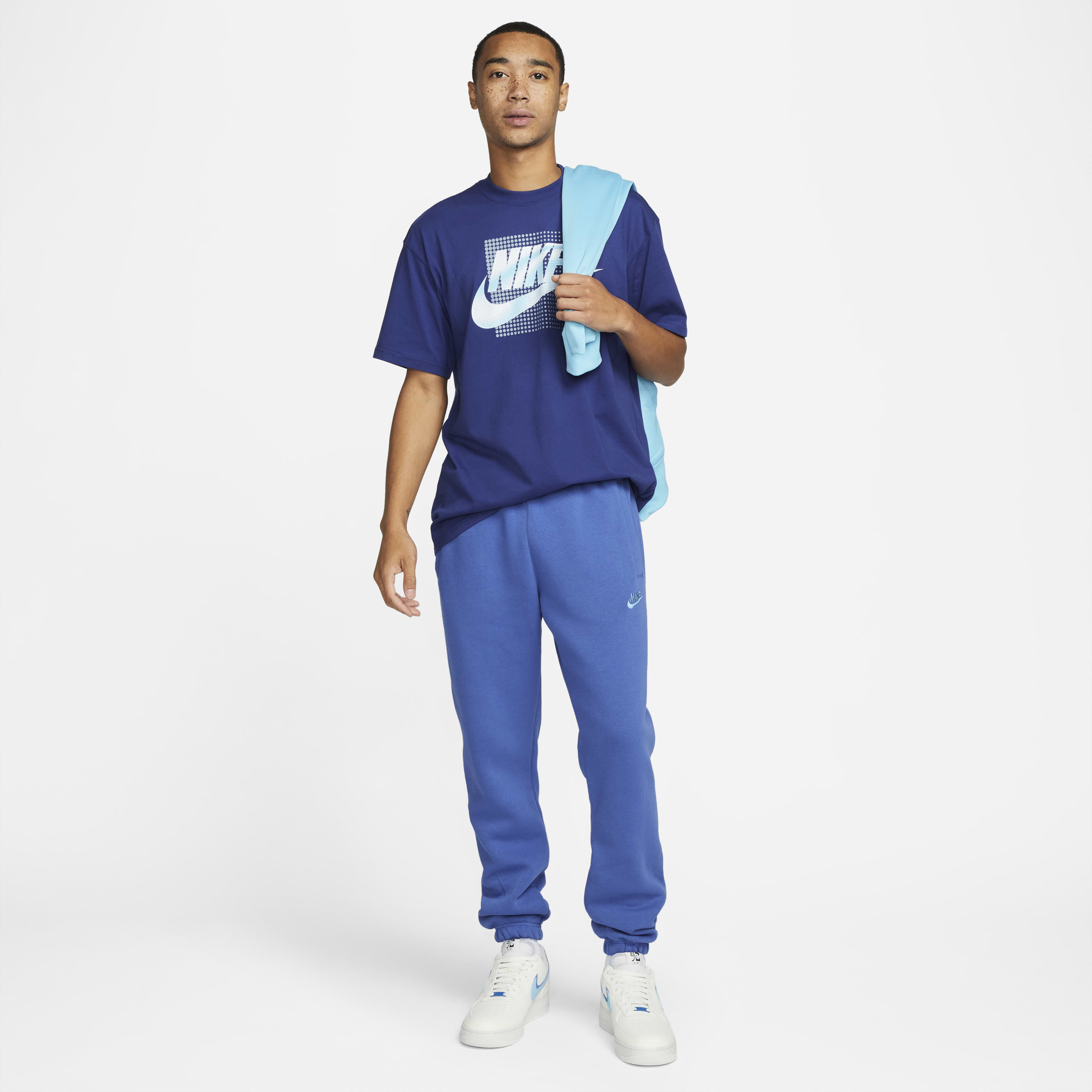 Nike Sportswear image number 3