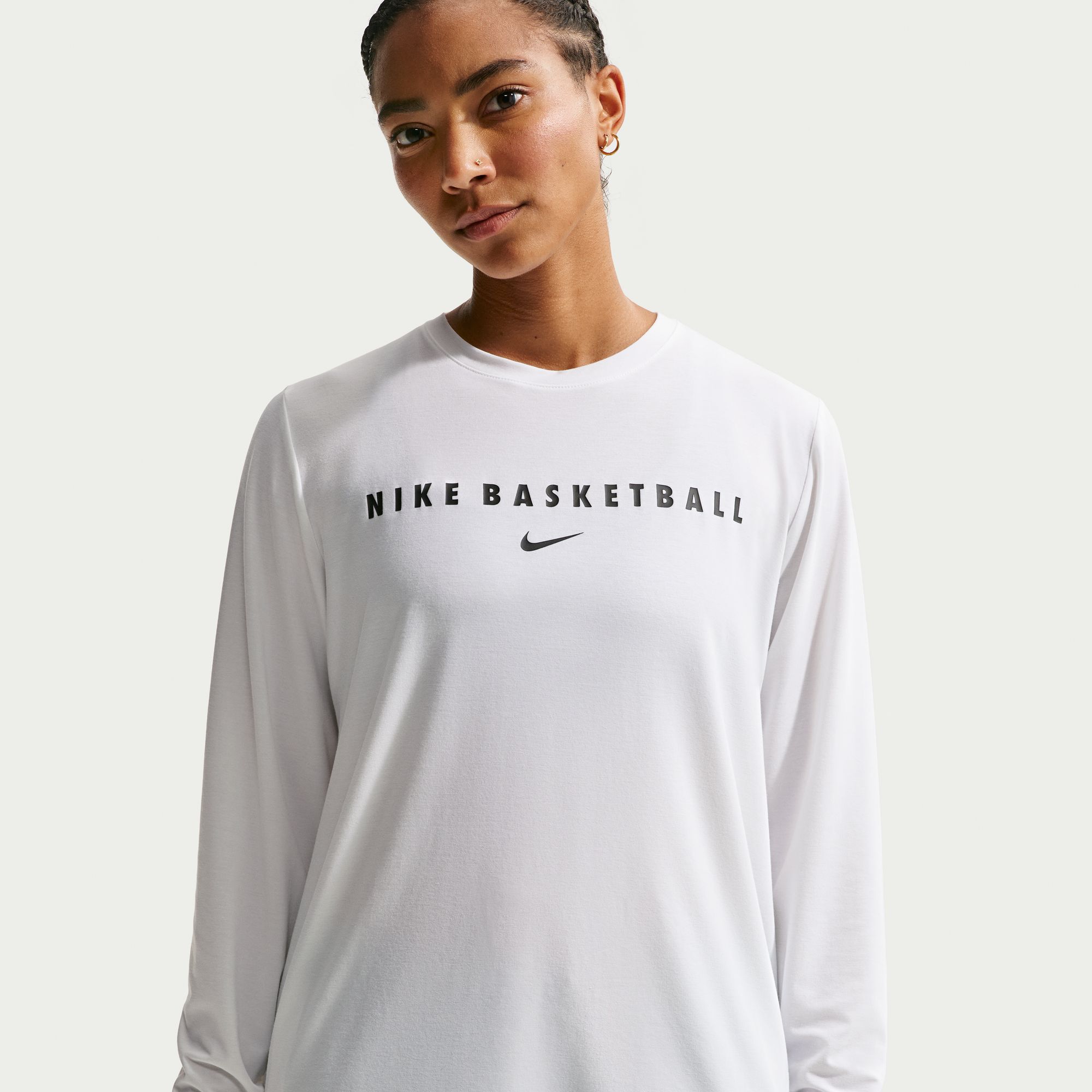 Nike image number 2