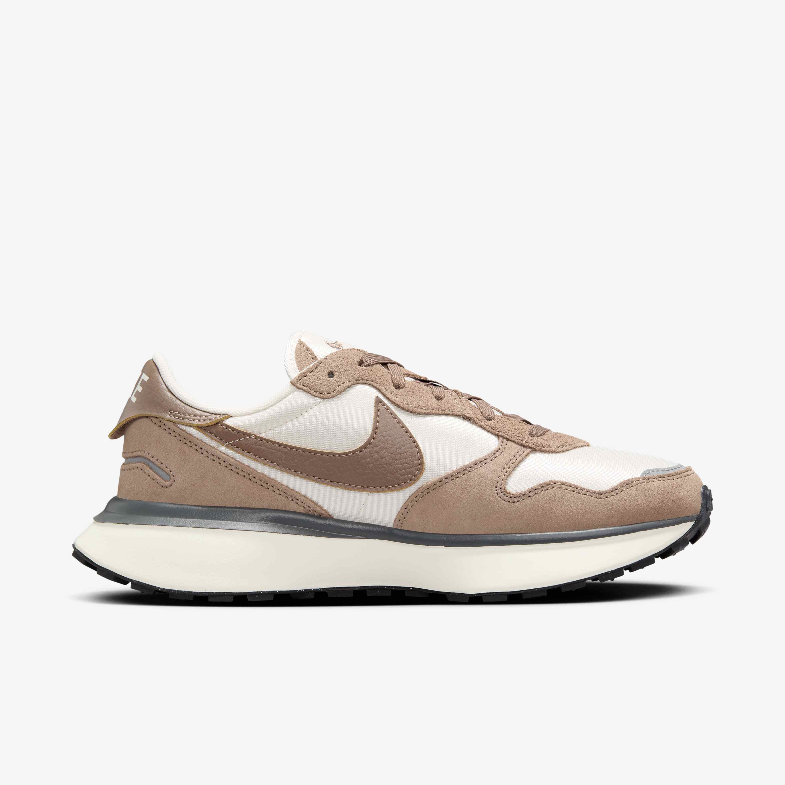 Nike Phoenix Waffle image number 2