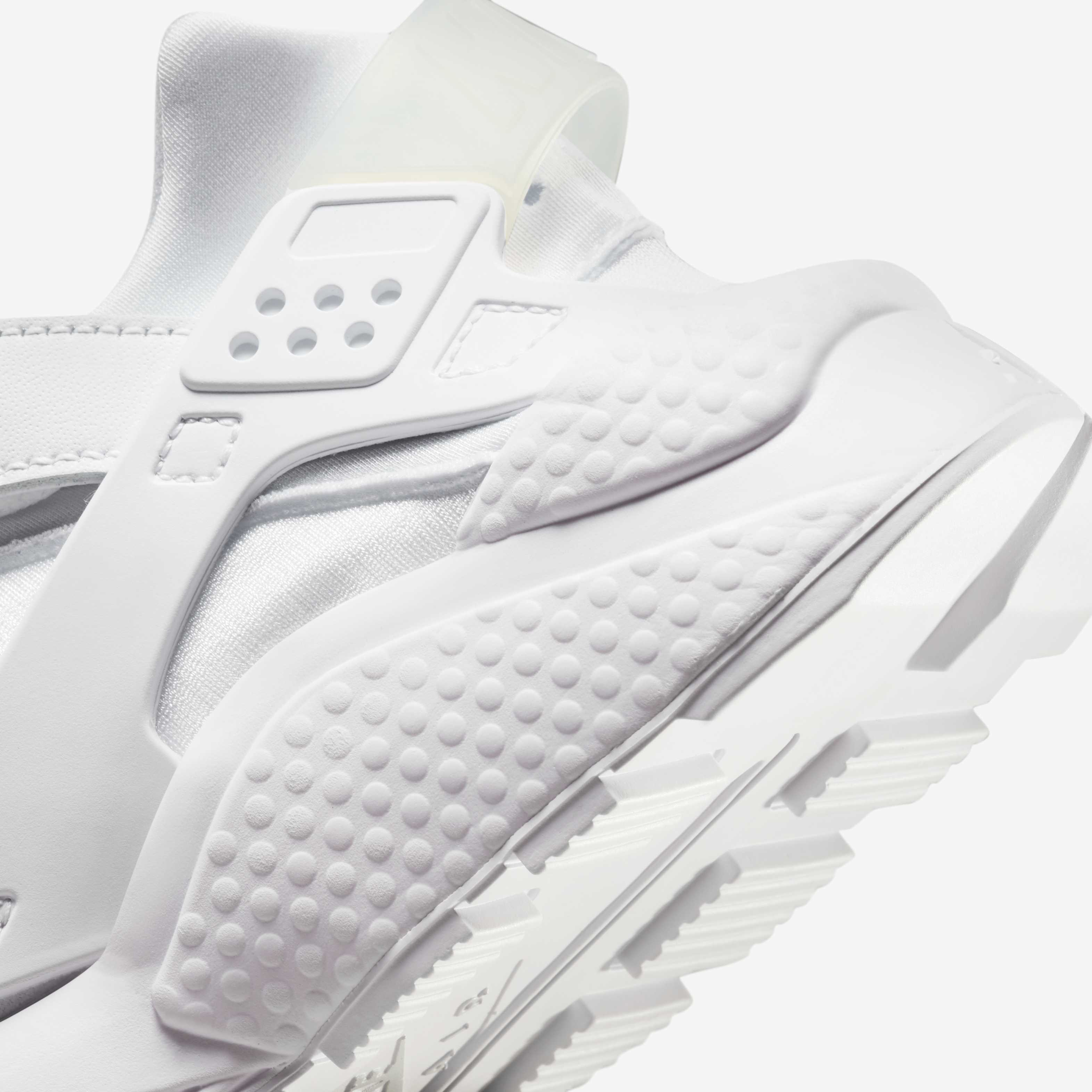 Nike Air Huarache image number 8