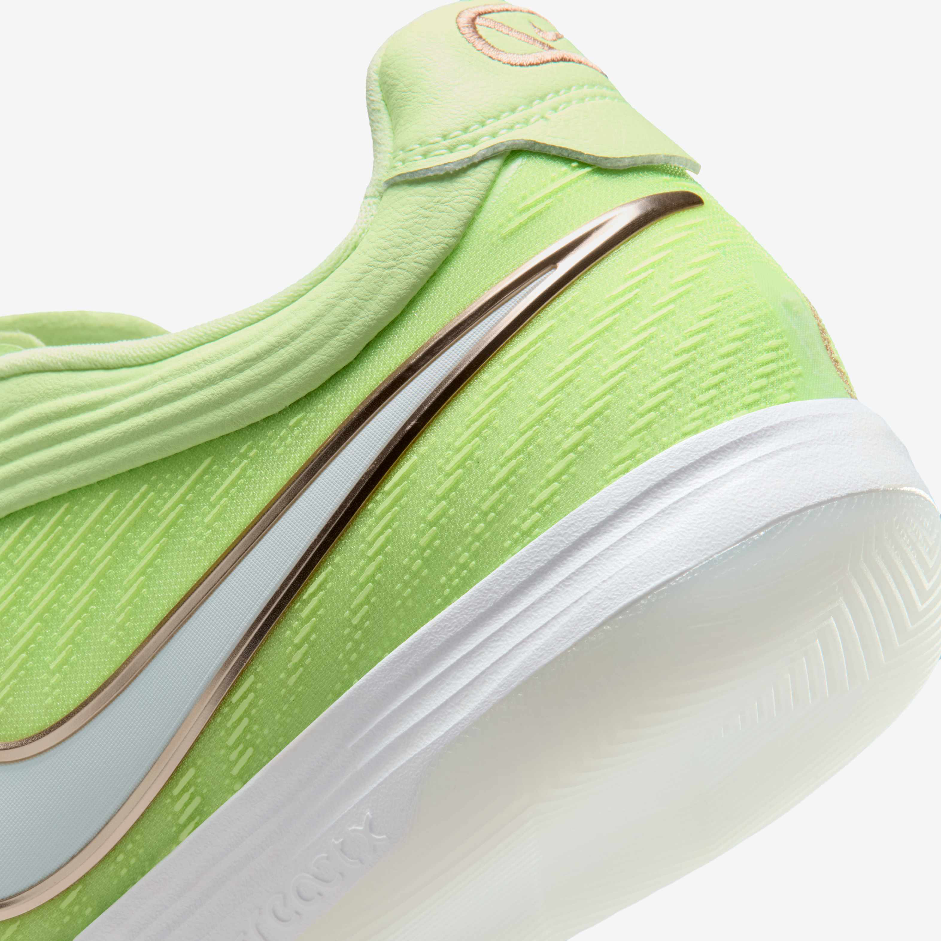 نايكي تيمبو ريأكتجاتو LE image number 7