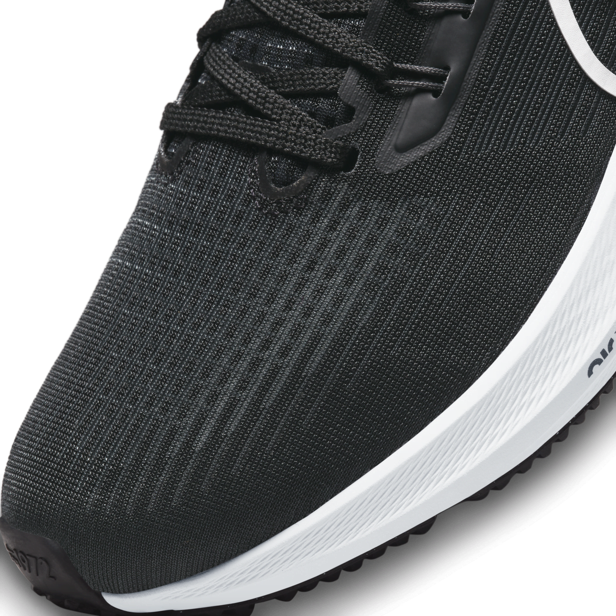 Pegasus Road Running Shoes in Nike SA