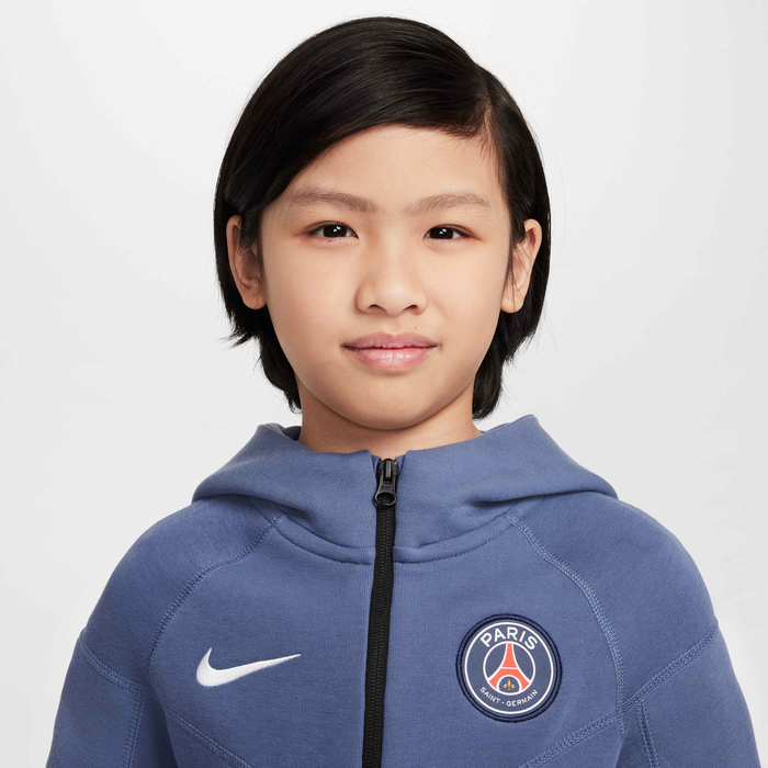 Paris Saint-Germain Tech image number 2 Paris Saint-Germain Tech image number 2