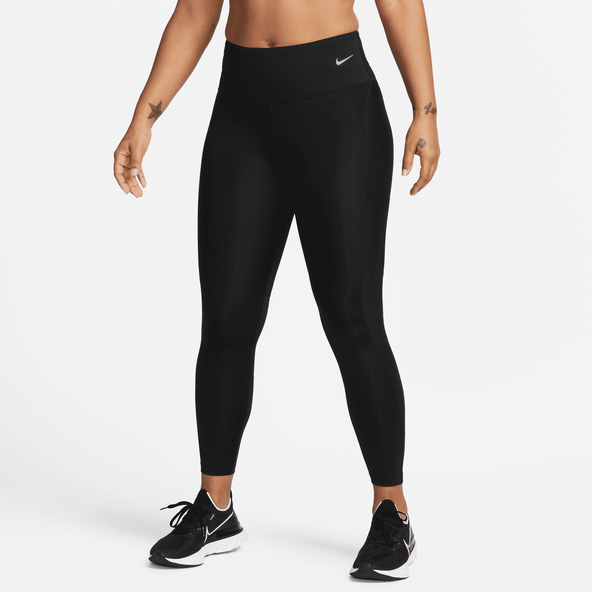 Nike store exercise leggings