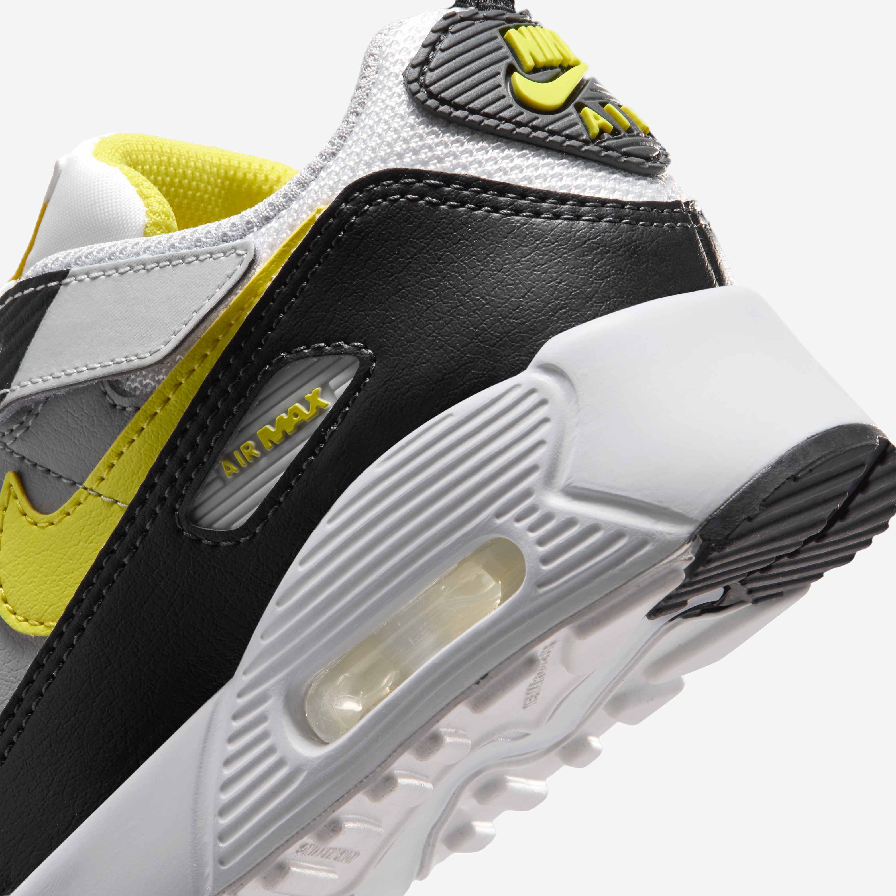نايكي اير ماكس 90 ايزي اون image number 16