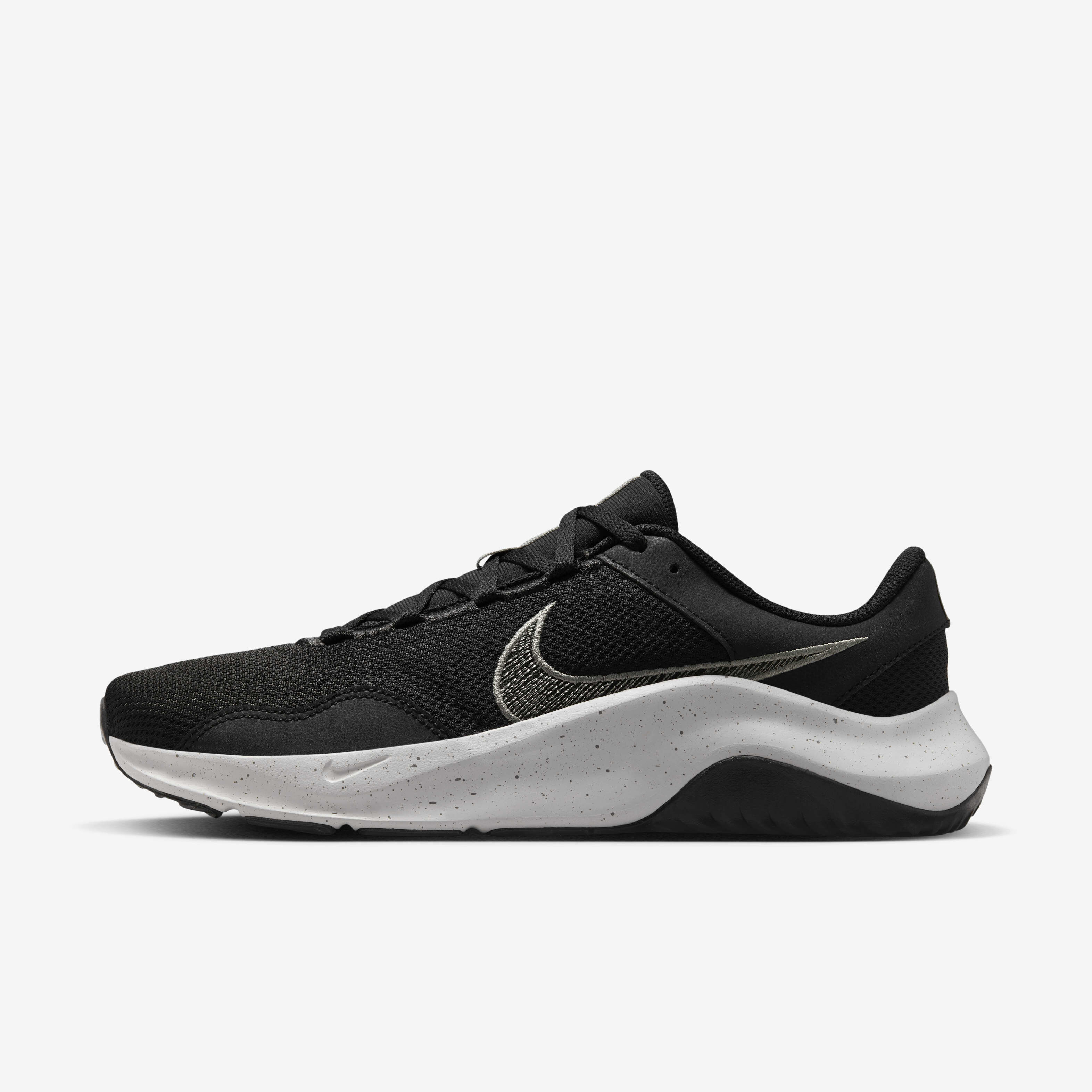Nike men's training shoes clearance online