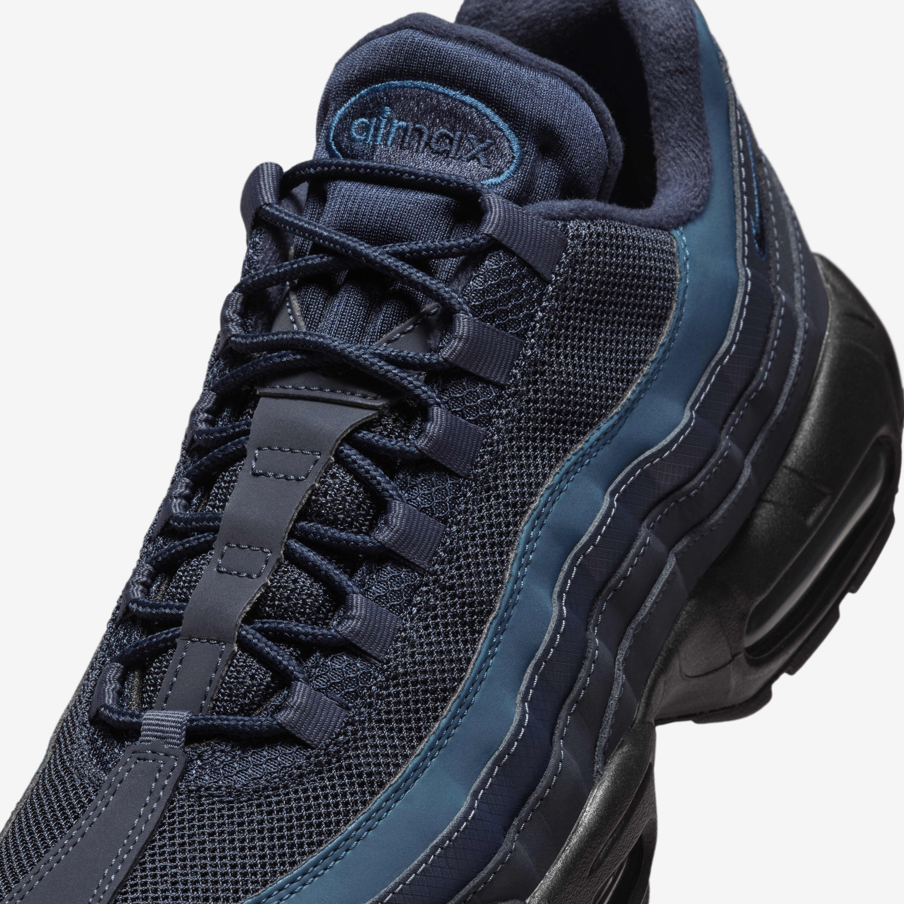 Buy Nike Air Max 95 Men s Shoes Black Thunder Blue Court Blue Obsidian Nike Saudi Official