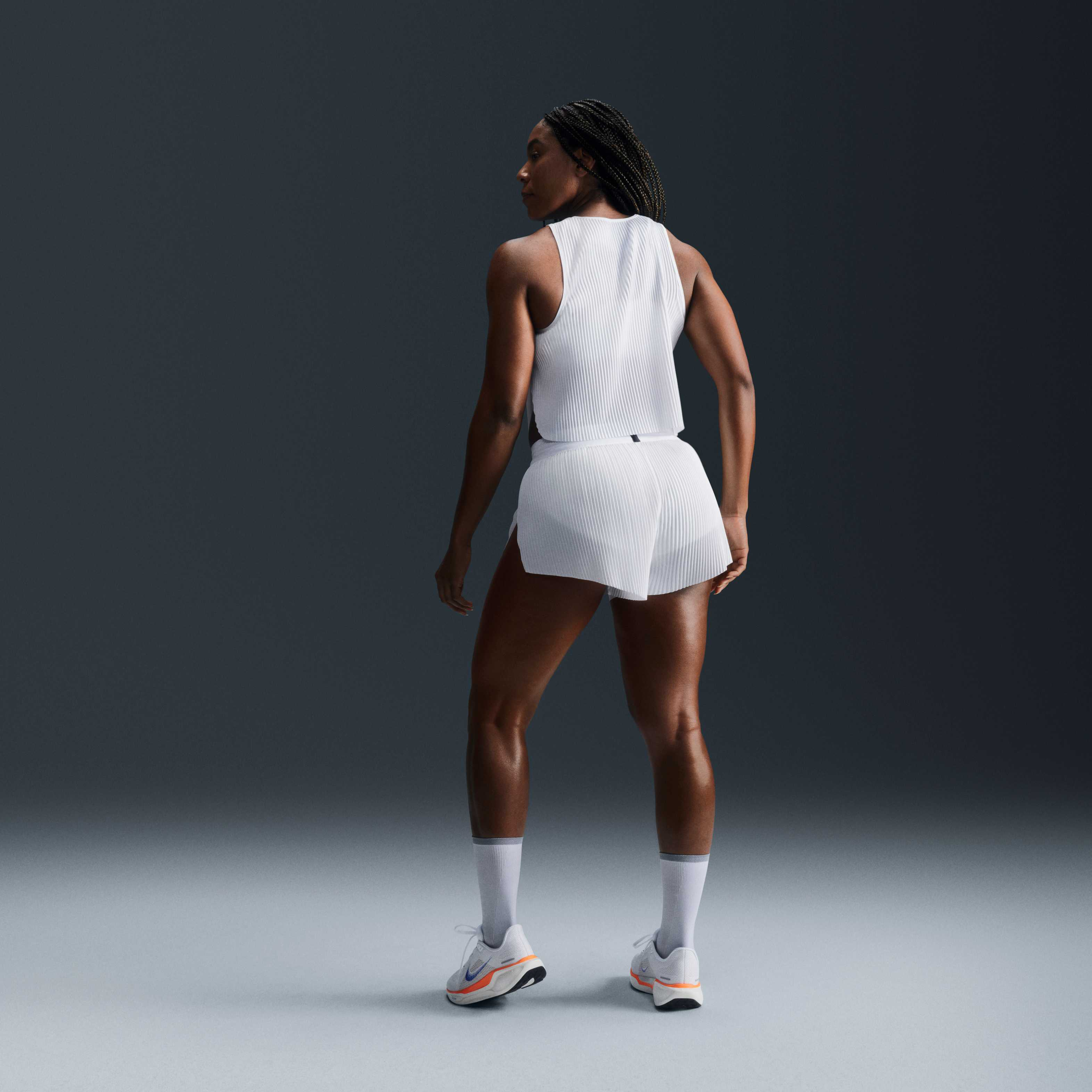 Nike AeroSwift image number 4