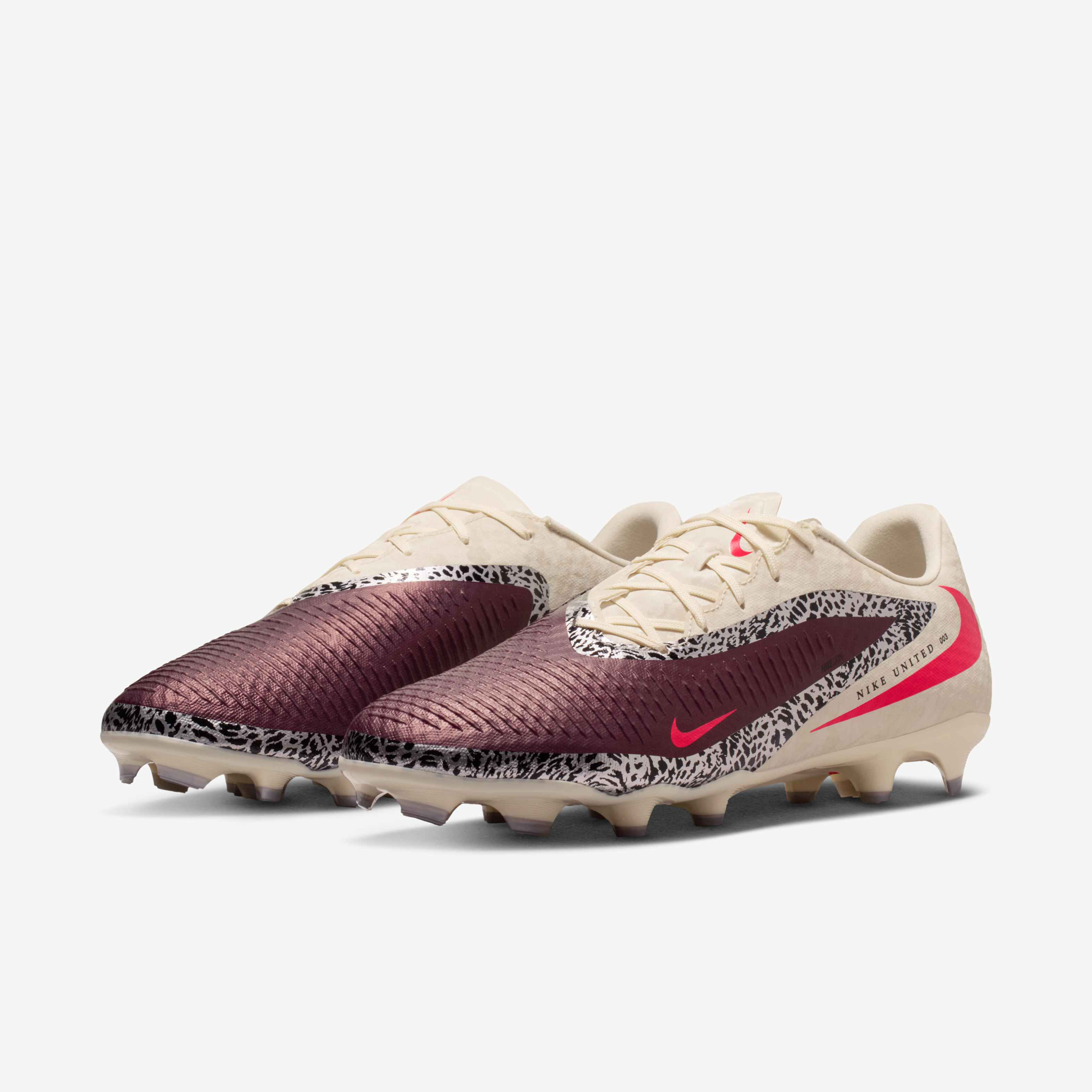 Nike United Phantom 6 Low Academy image number 4