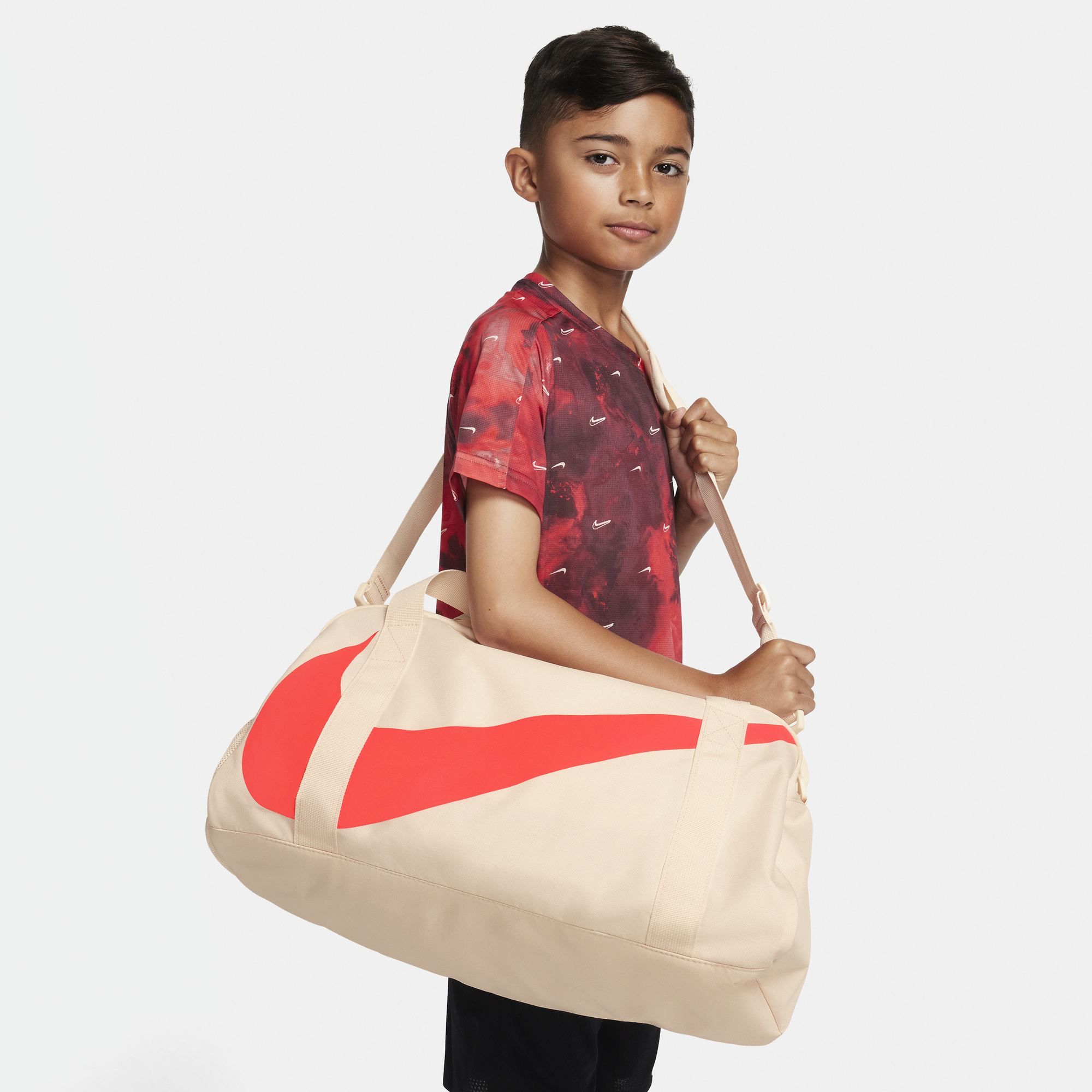 Kids nike deals duffel bag