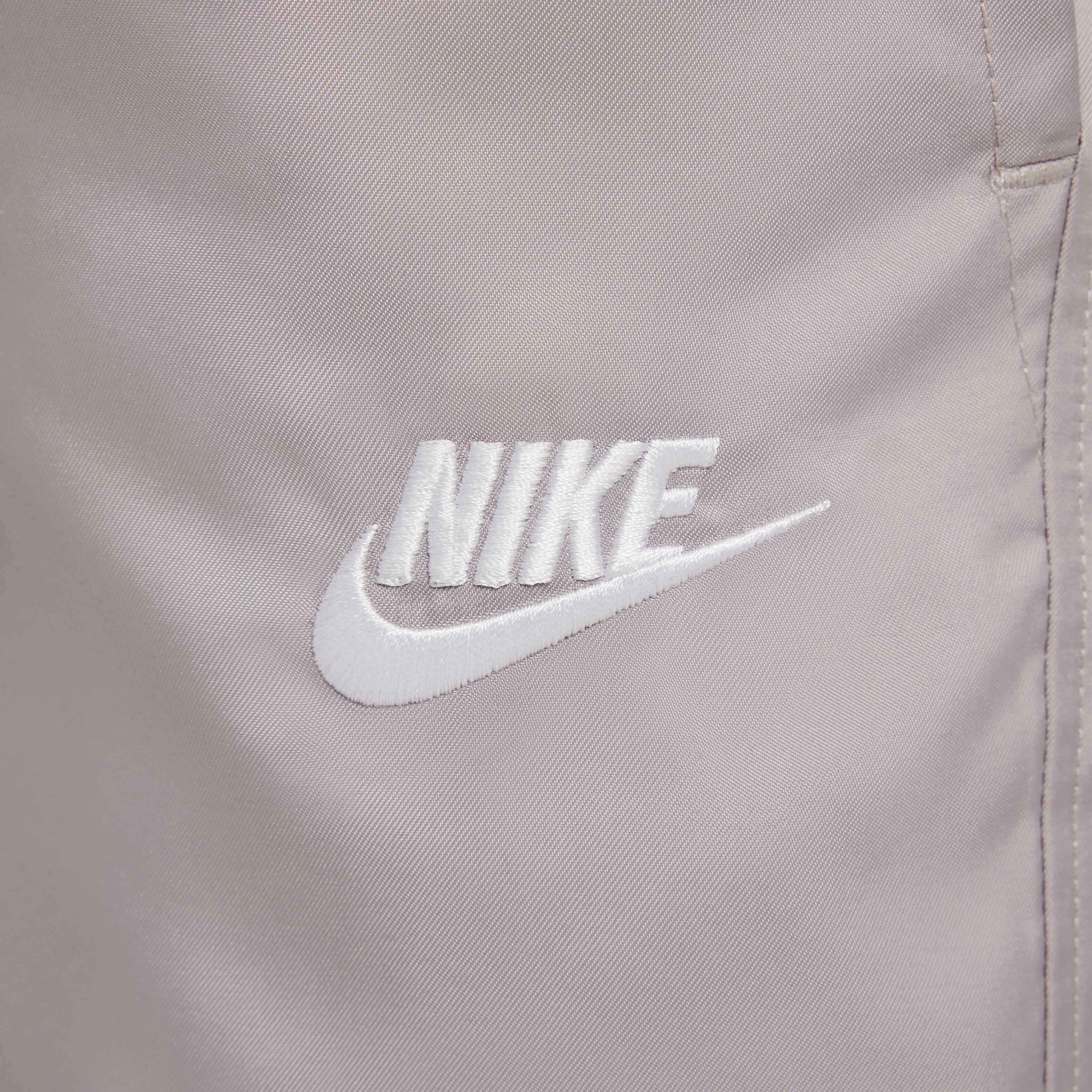 Nike Sportswear Club image number 4