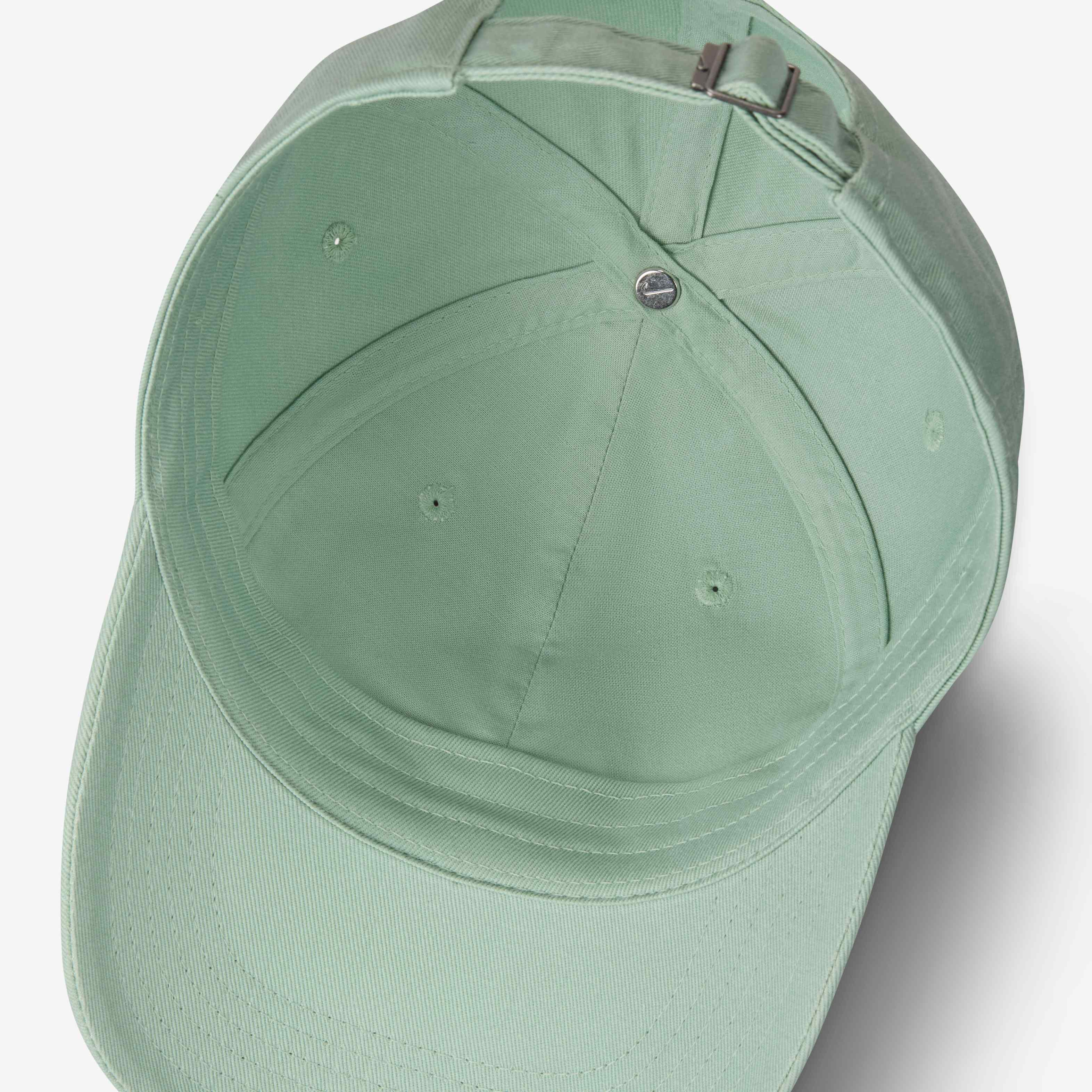 Nike Club image number 5