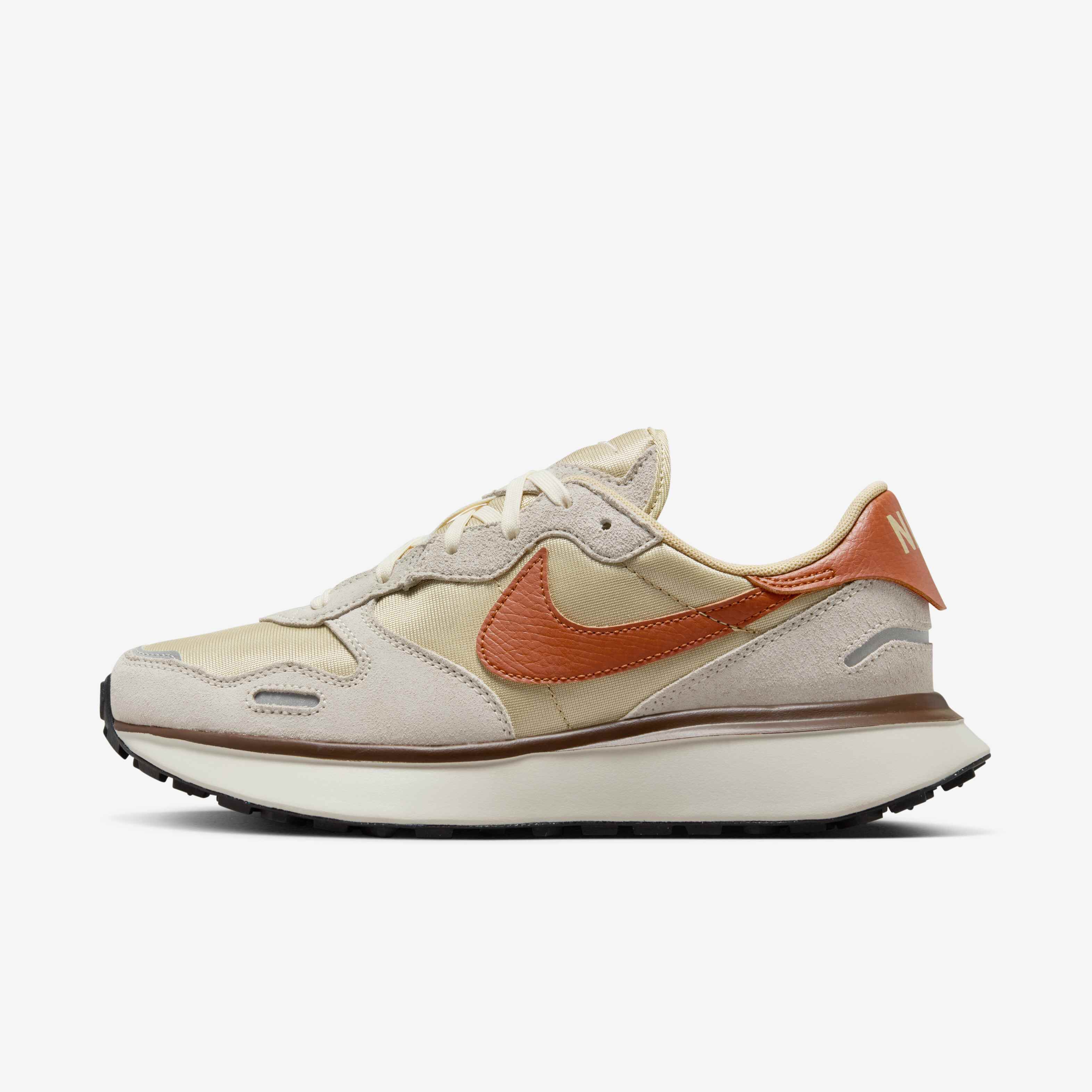 Buy Nike Phoenix Waffle Women s Shoes Nike Saudi Official