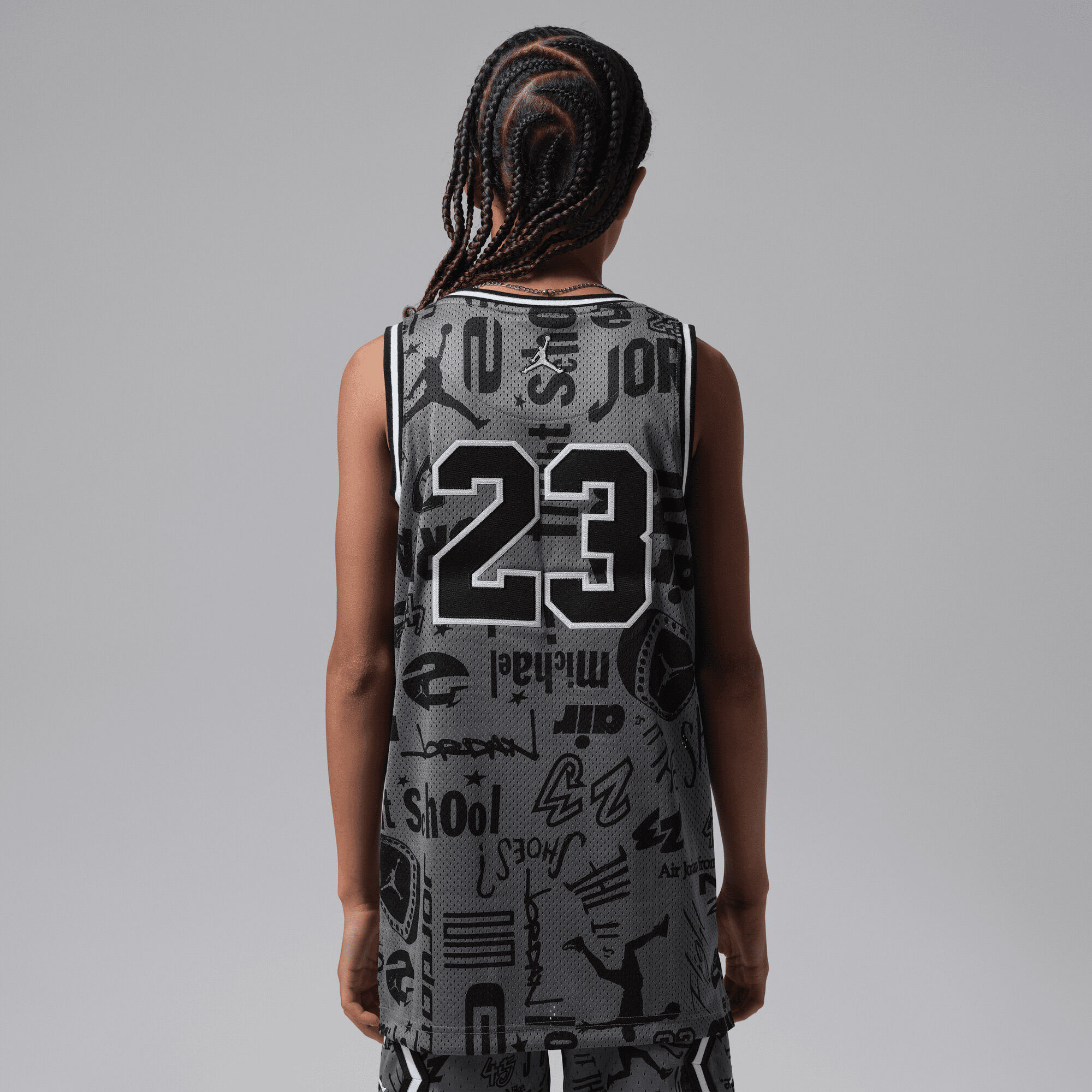 تيشيرت جوردن 23 سترايبد image number 1