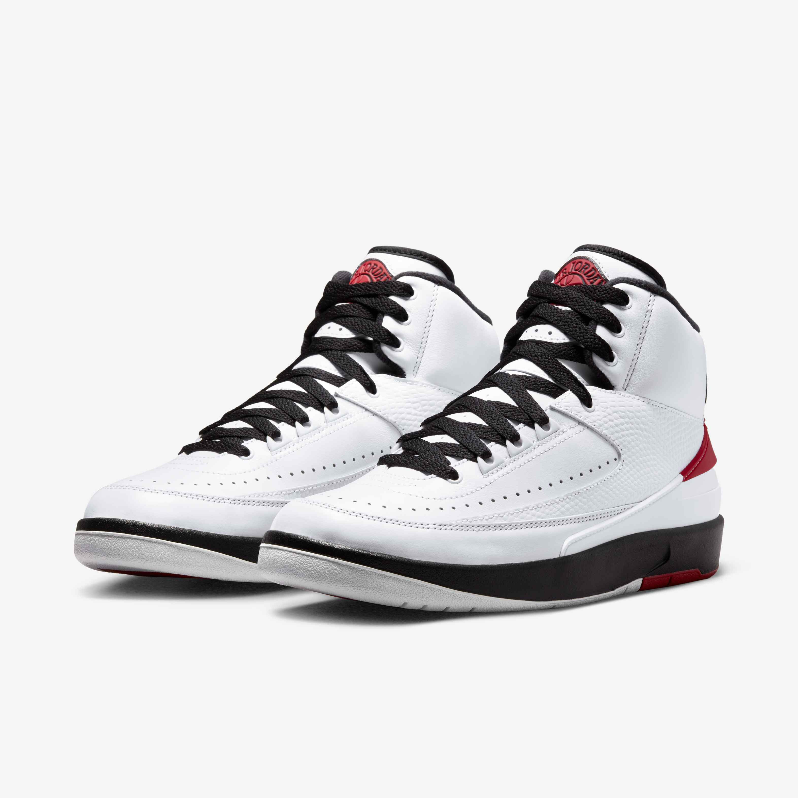 Air Jordan 2 Retro image number 4