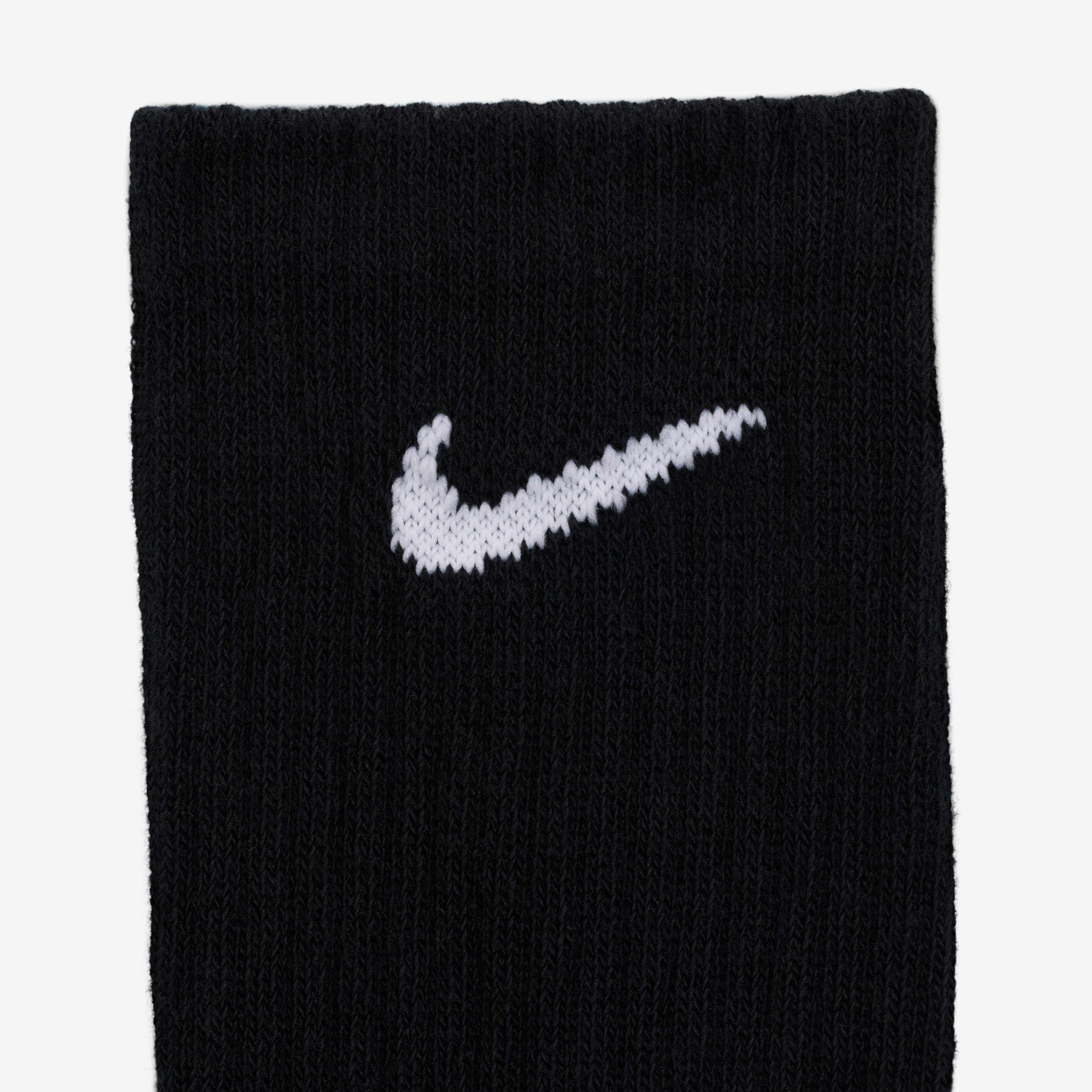 Nike Everyday Cushioned image number 3