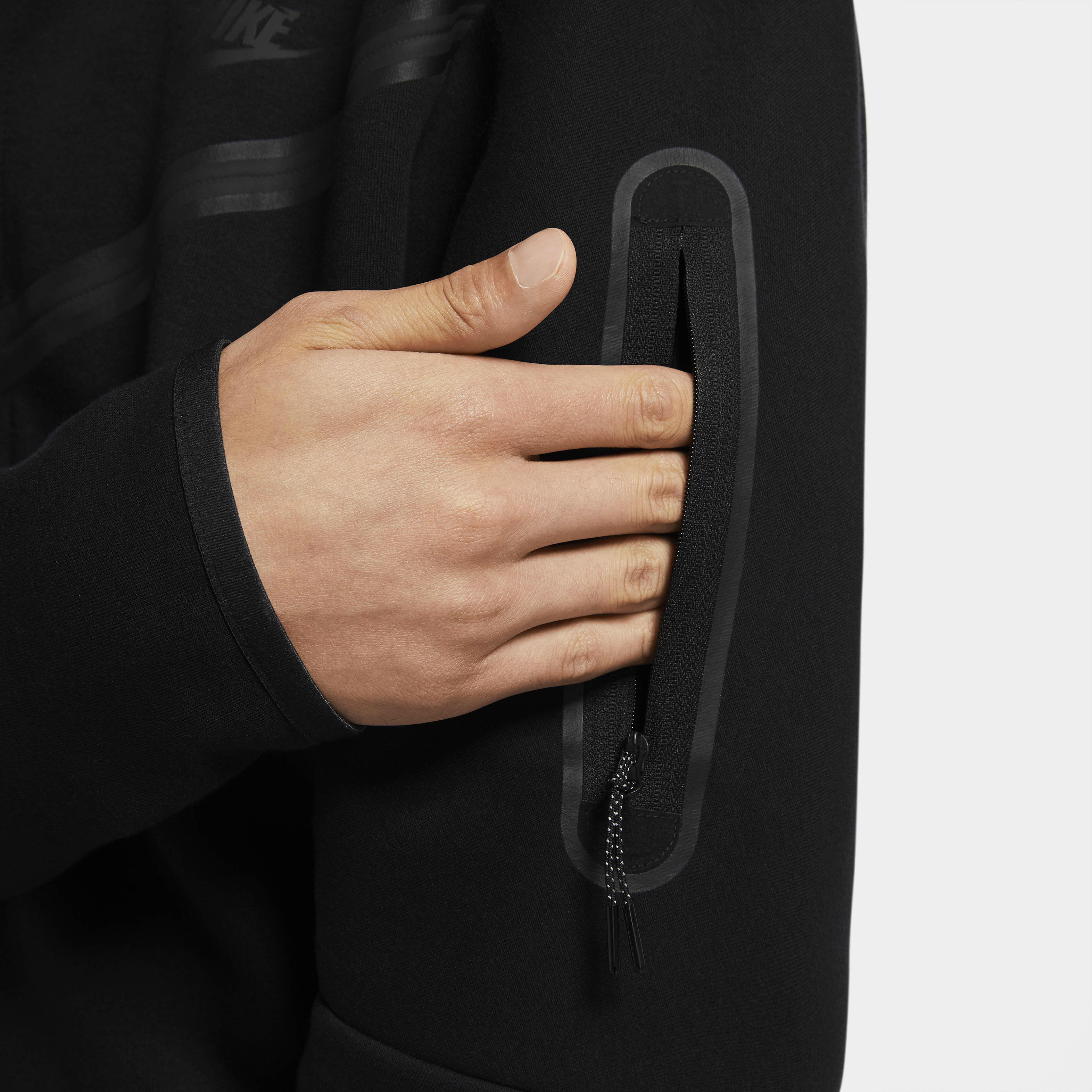 Nike tech fleece bag shop
