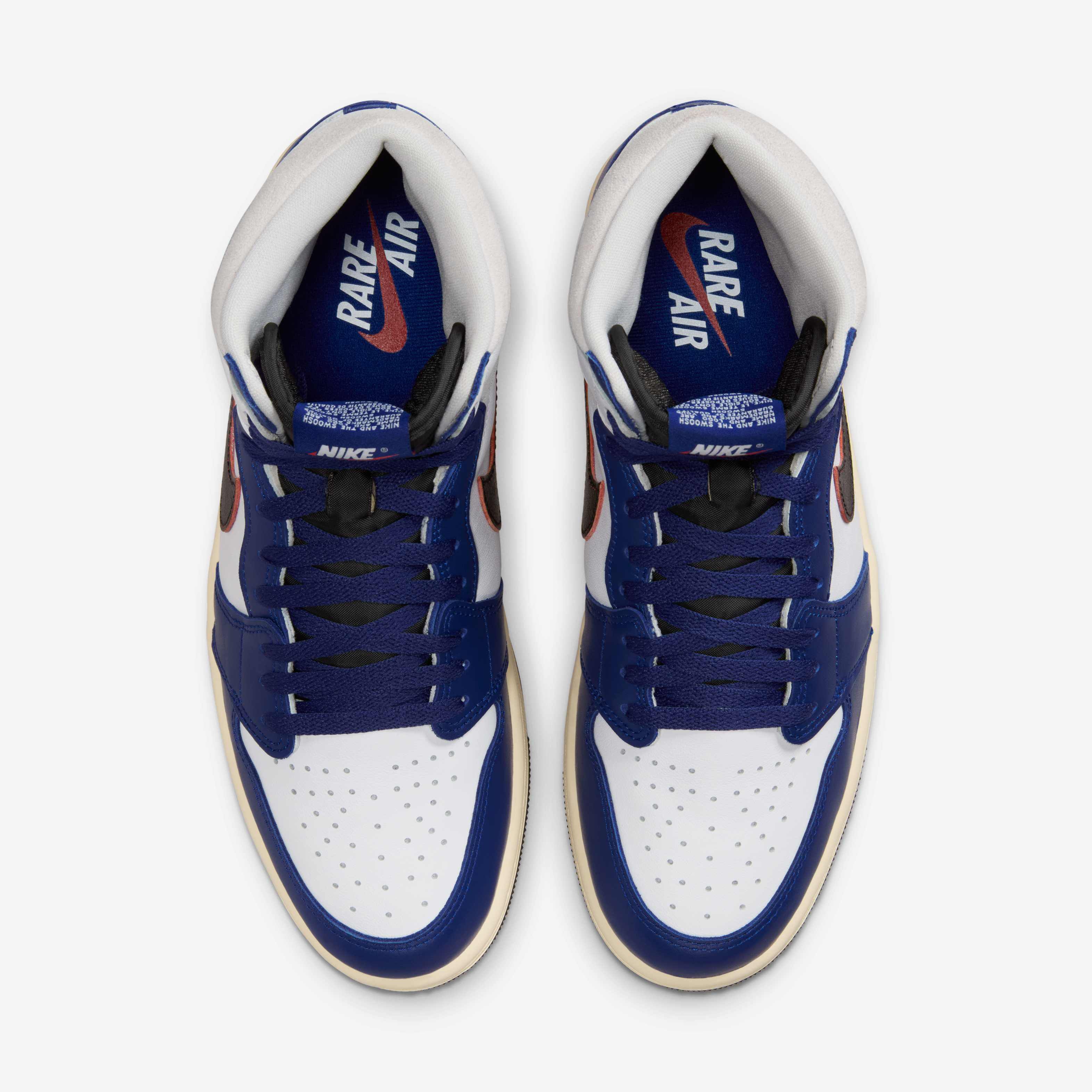 Air Jordan 1 Retro High OG image number 3