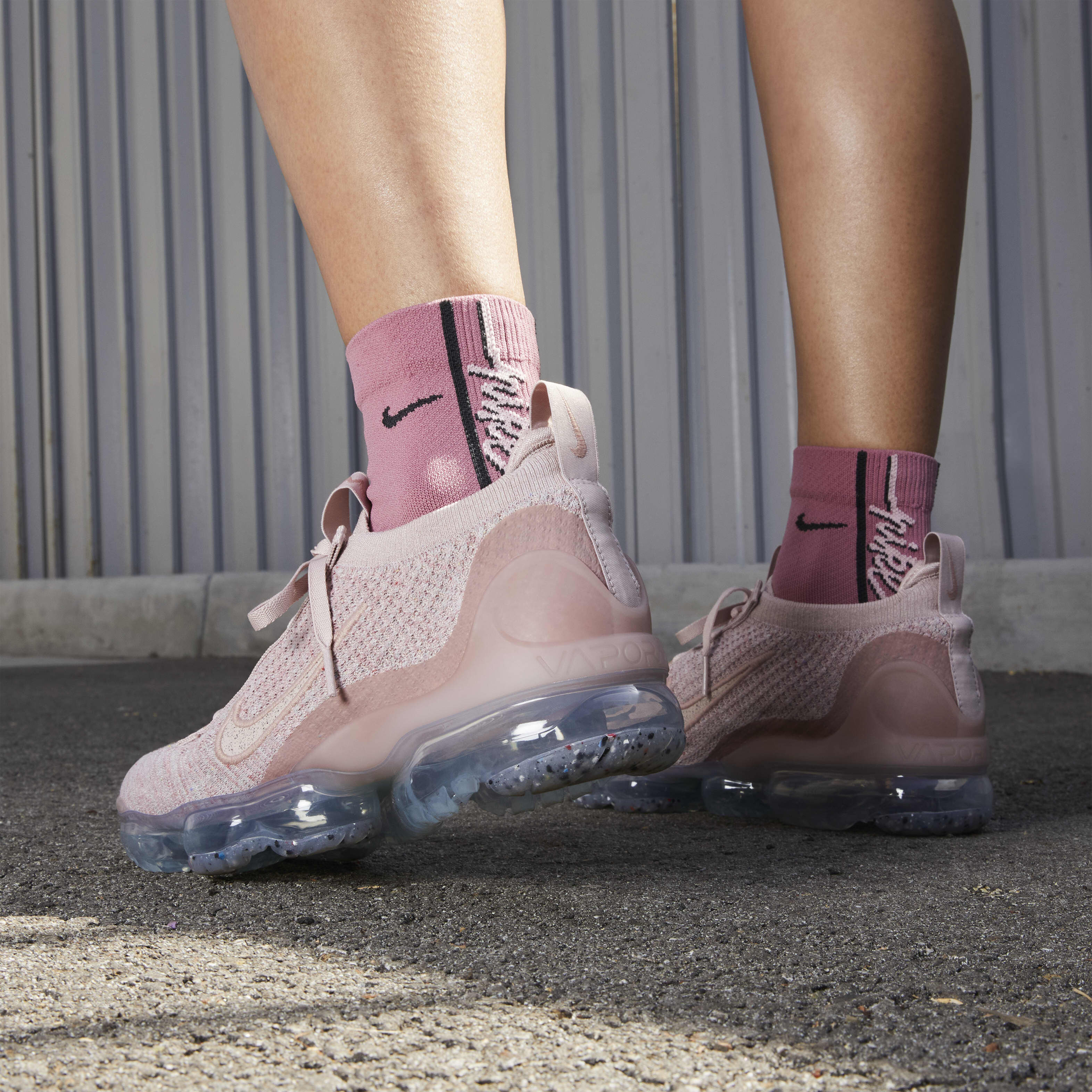 Nike vapormax flyknit 2.0 women's outlet