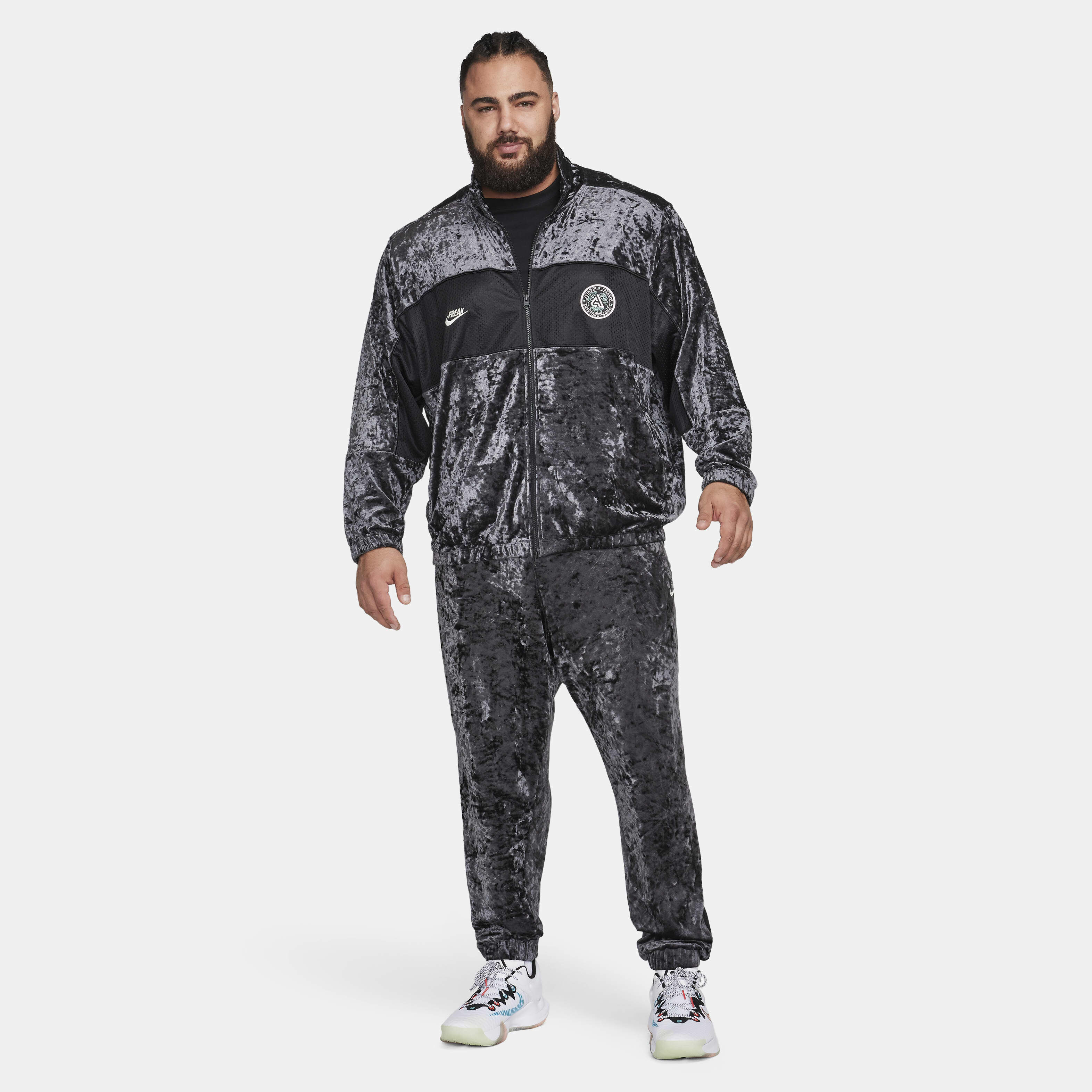 Giannis image number 15