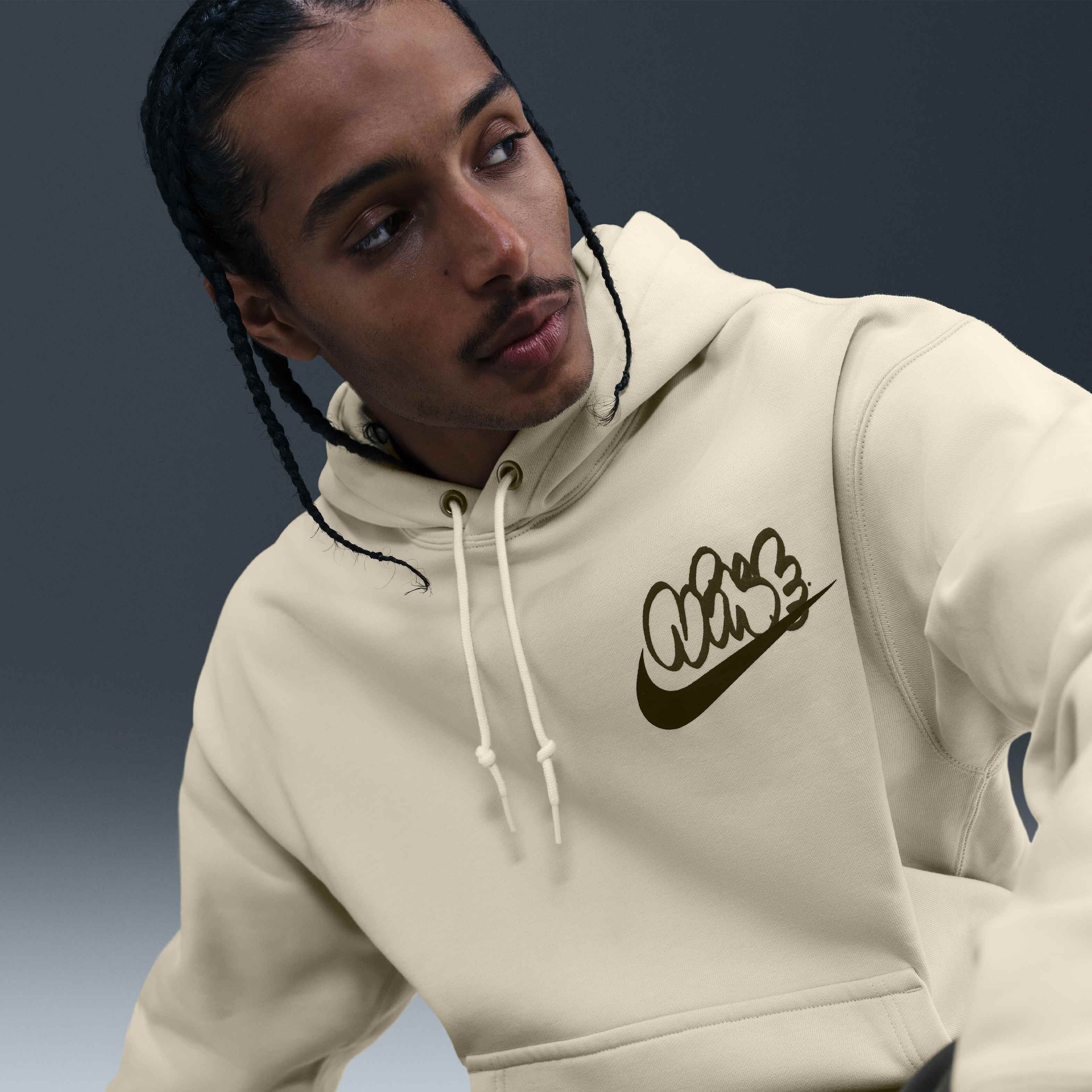 Nike Solo Swoosh image number 2