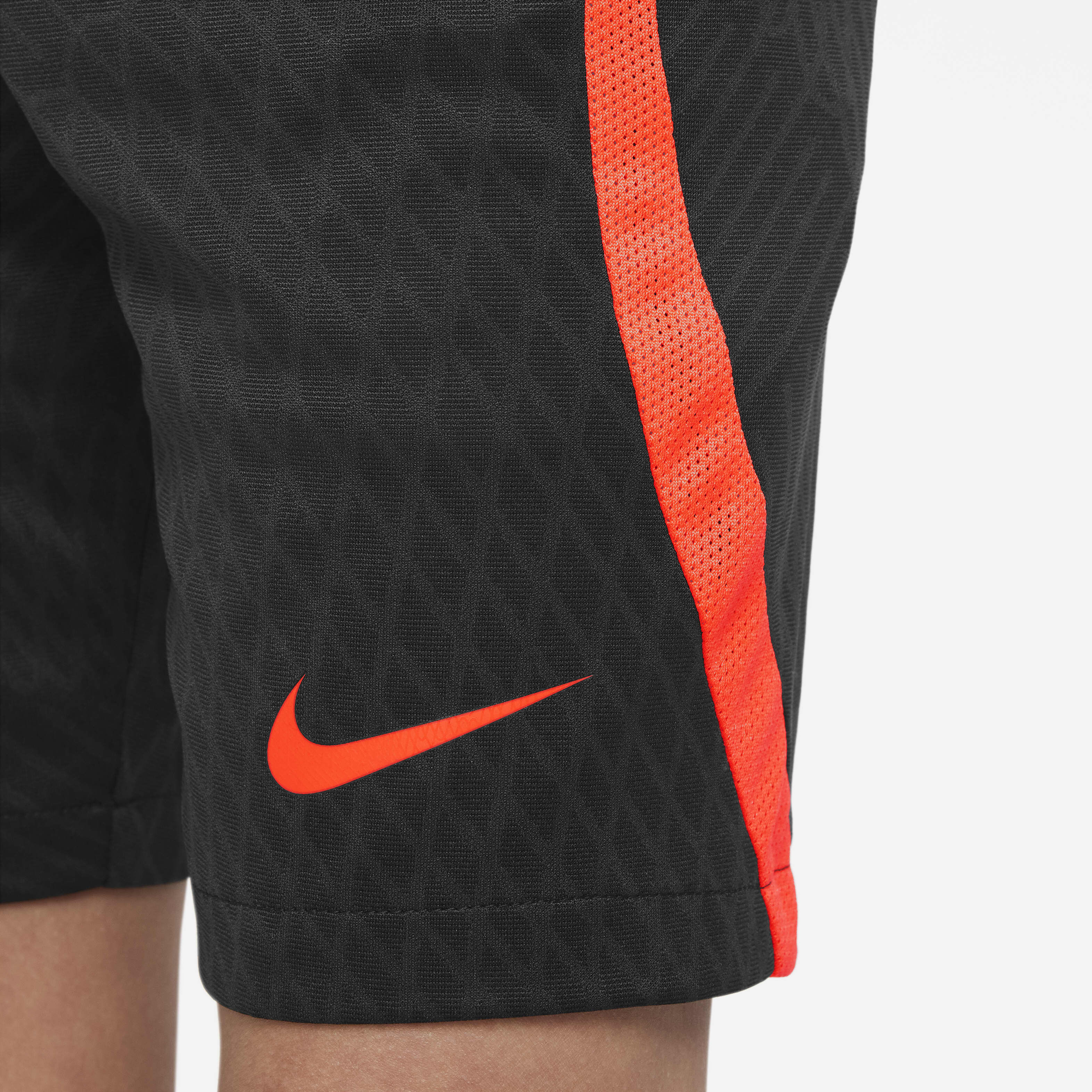 Nike Dri-FIT Strike image number 4