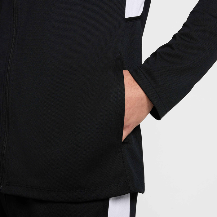 Nike Academy image number 3 Nike Academy image number 3