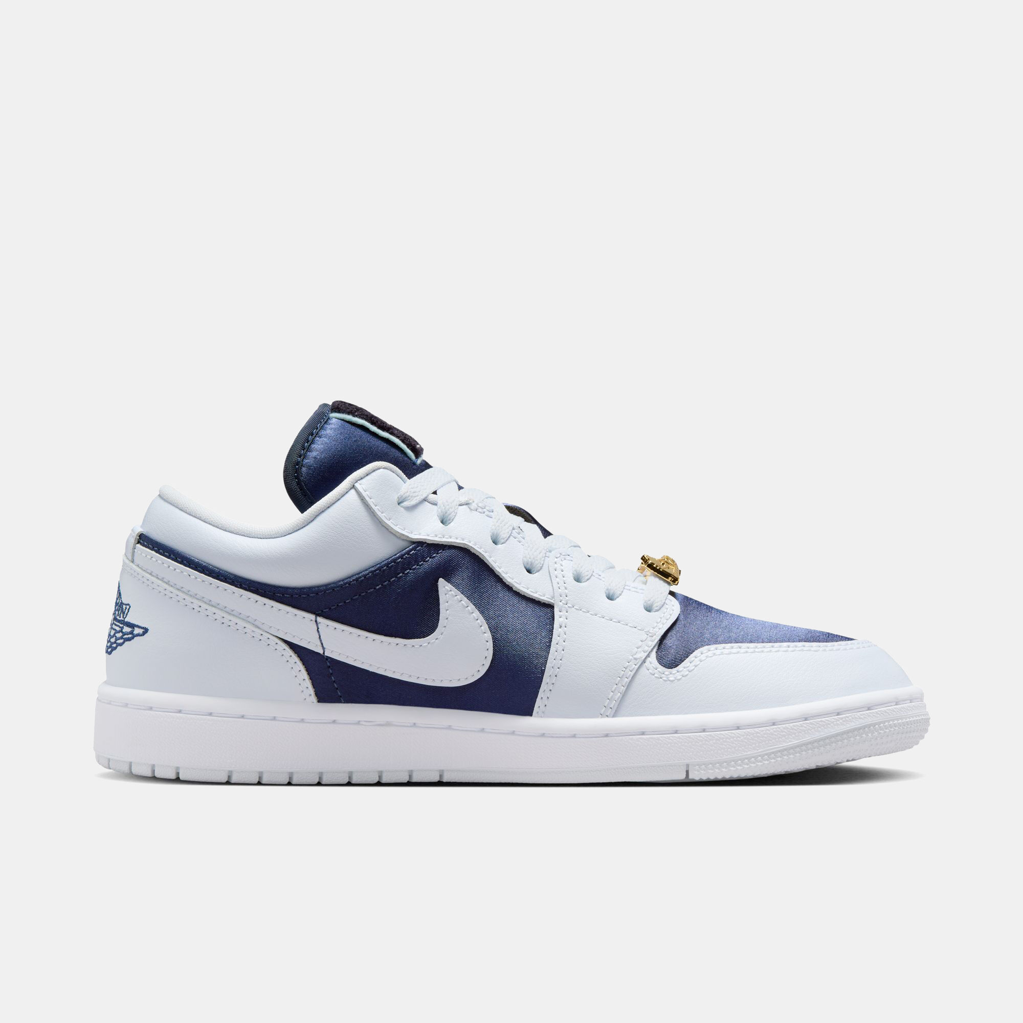 Air Jordan 1 Low SE image number 7