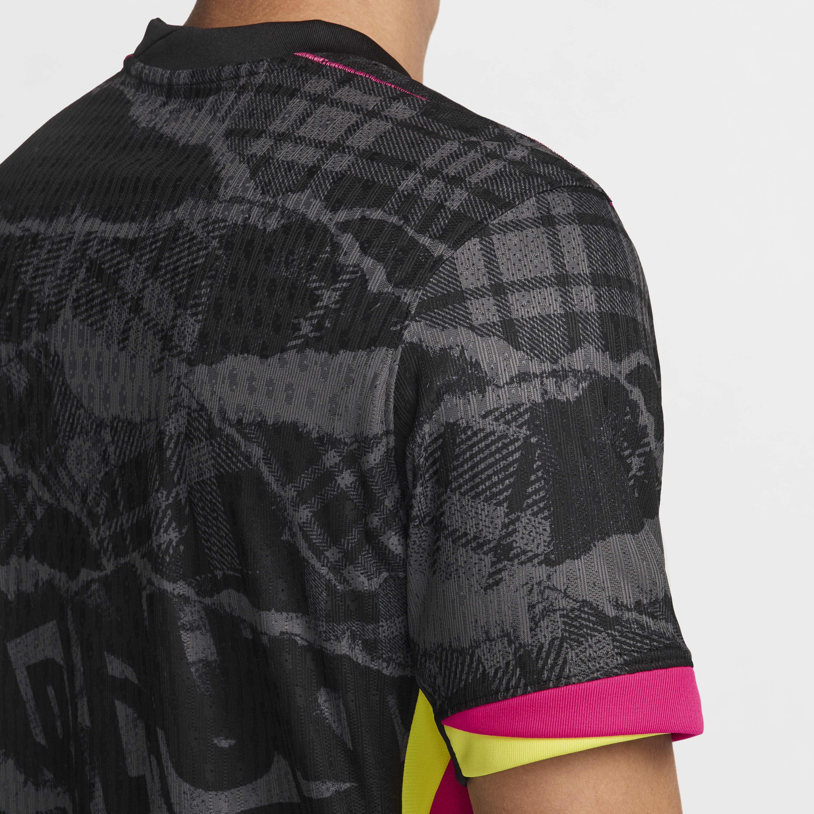 Buy Chelsea F.C. 2024/25 Match Third Men's Nike Dri-FIT ADV Football  Authentic Shirt - Anthracite/Black/Opti Yellow/Pink Prime | Nike Saudi  Official