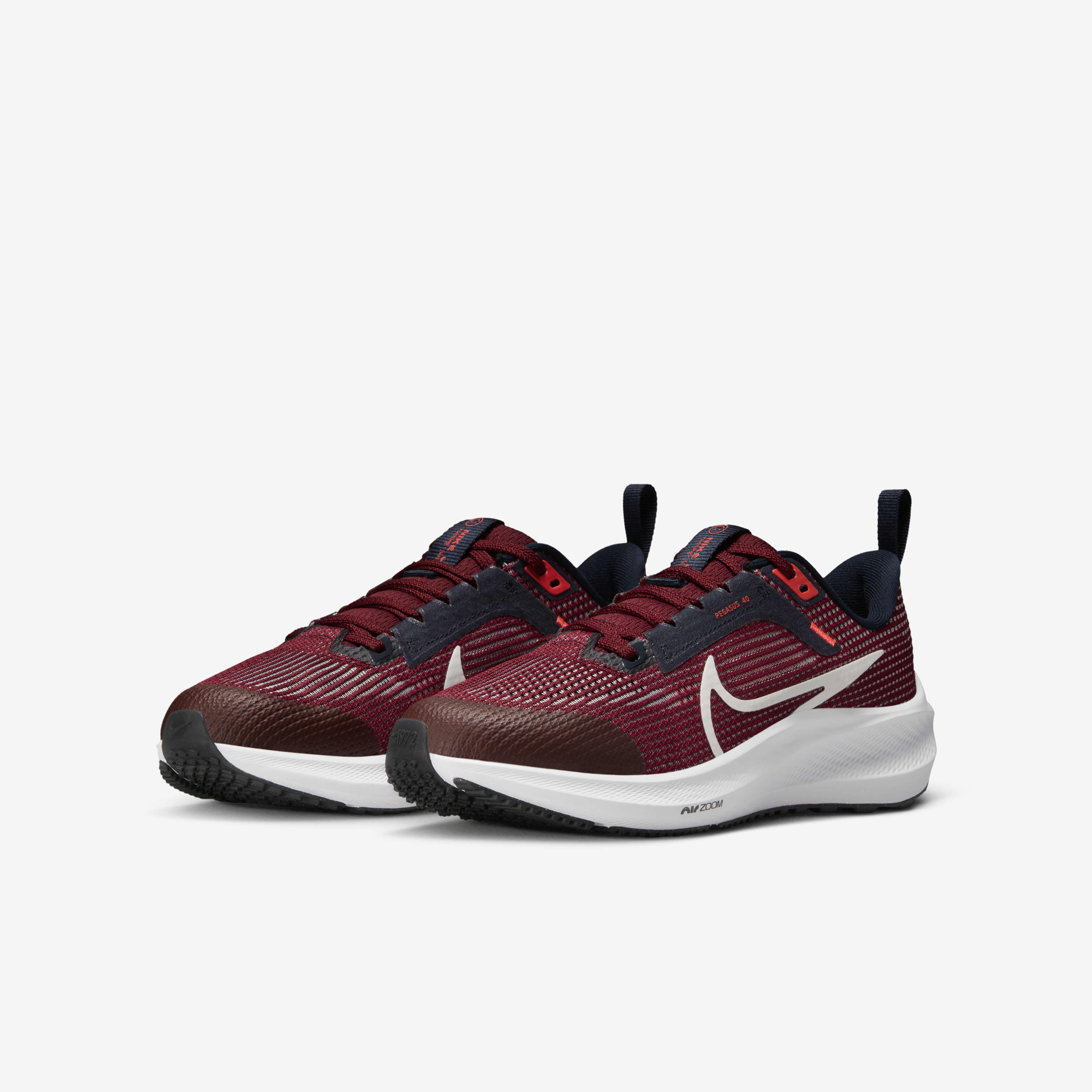 Nike Air Zoom Pegasus 40 image number 4
