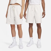 Nike Standard Issue