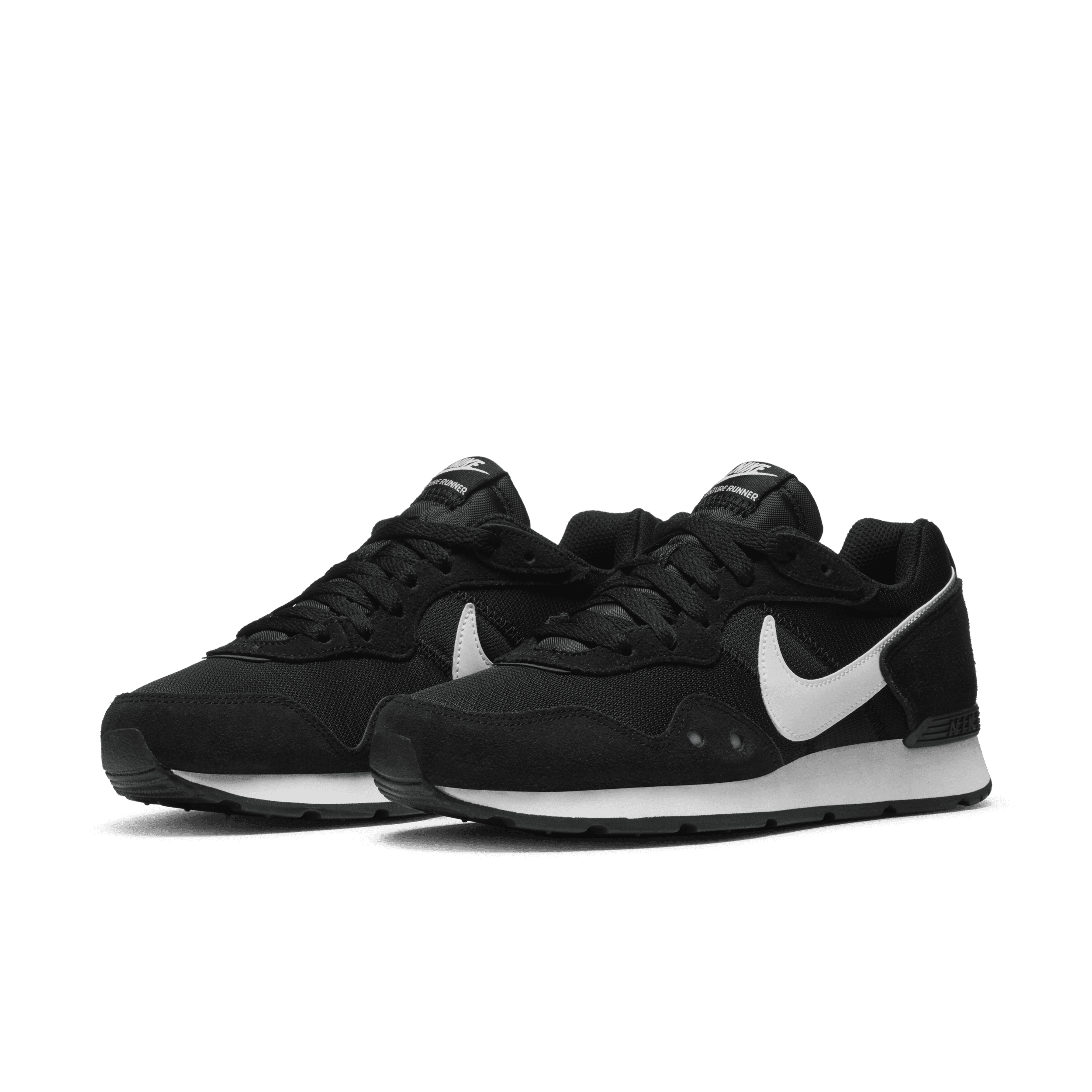 Buy Nike Venture Runner Women's Shoe Nike Saudi Official