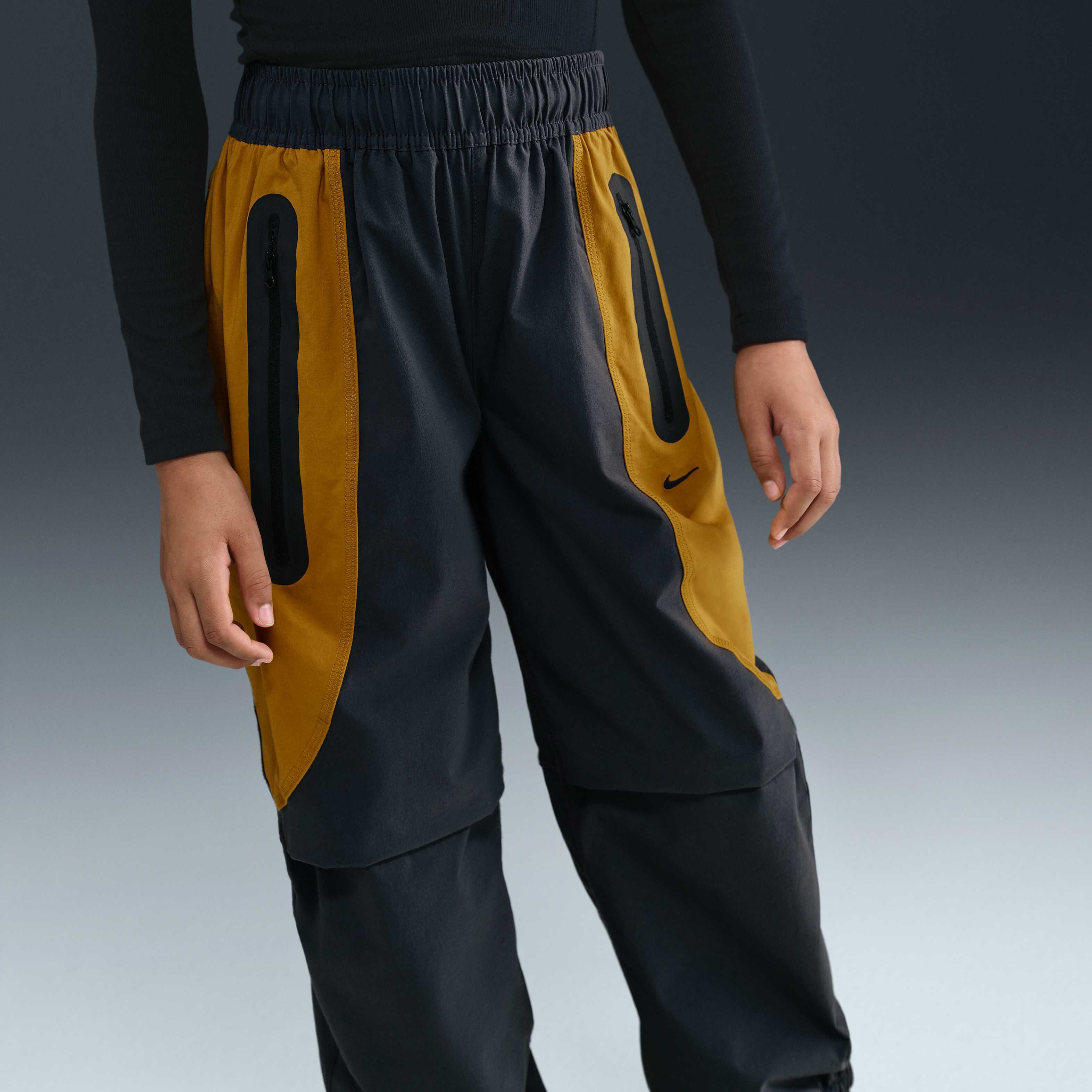 Nike Tech image number 2