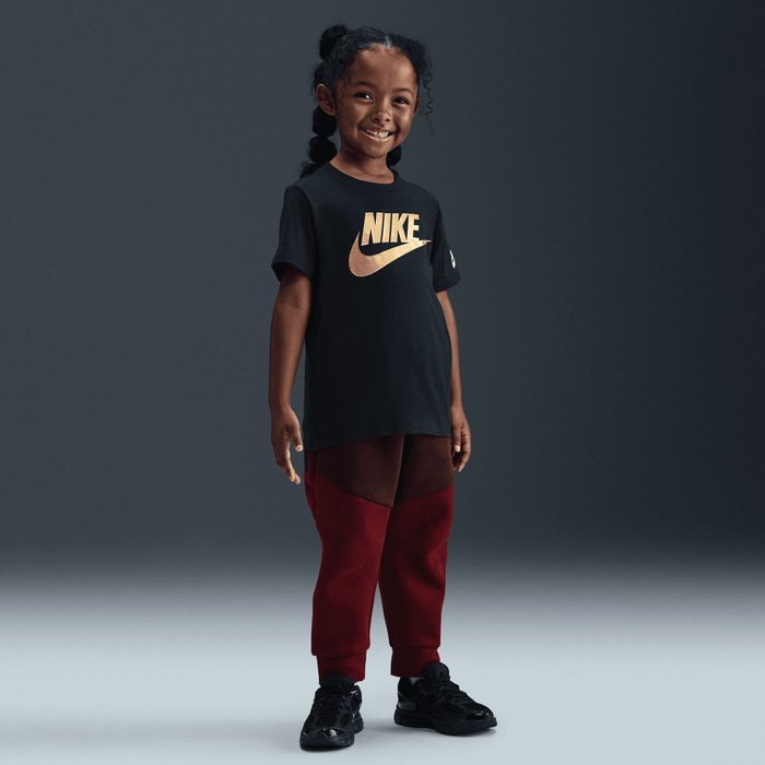 Nike image number 0 Nike image number 0