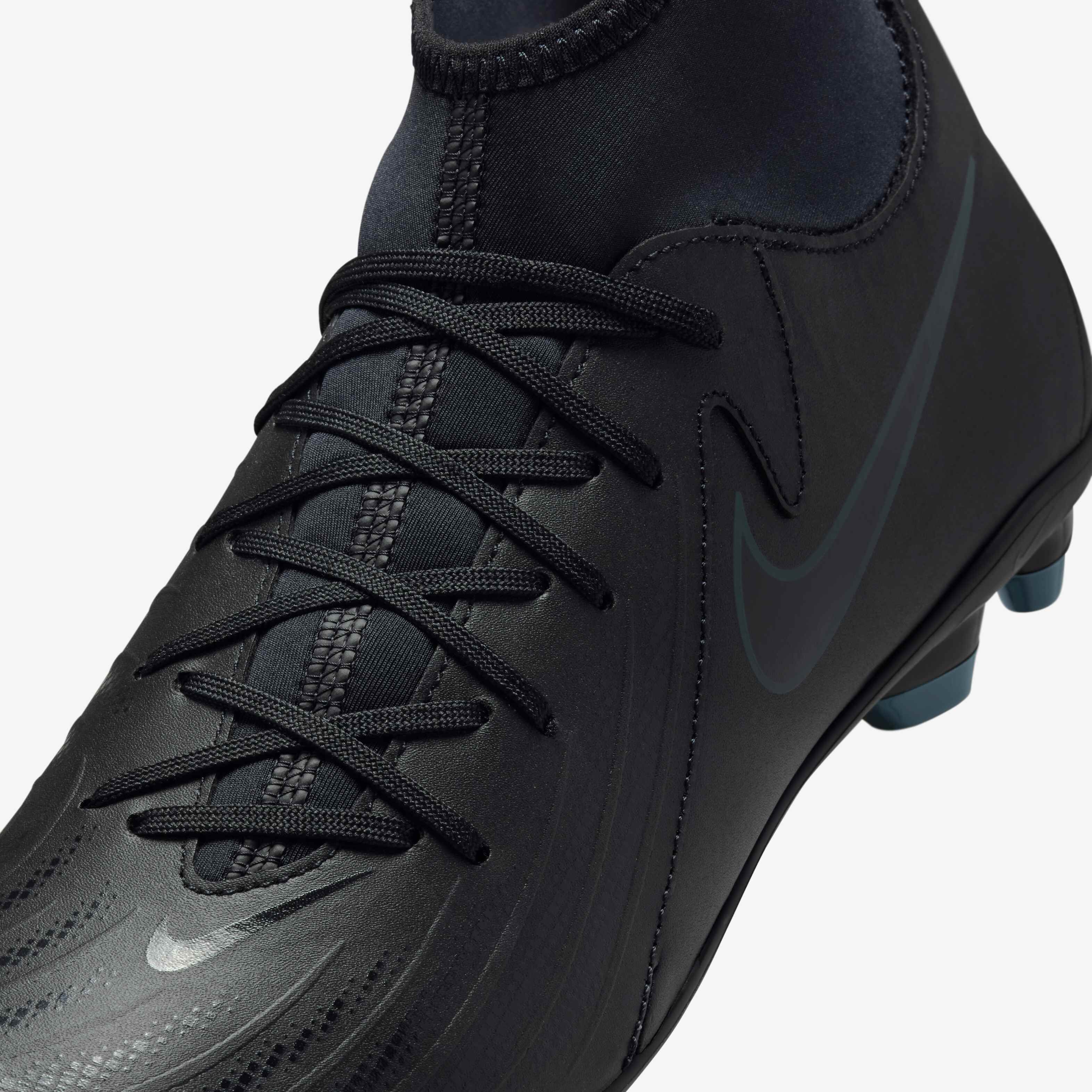 Nike Phantom Luna 2 Club image number 7