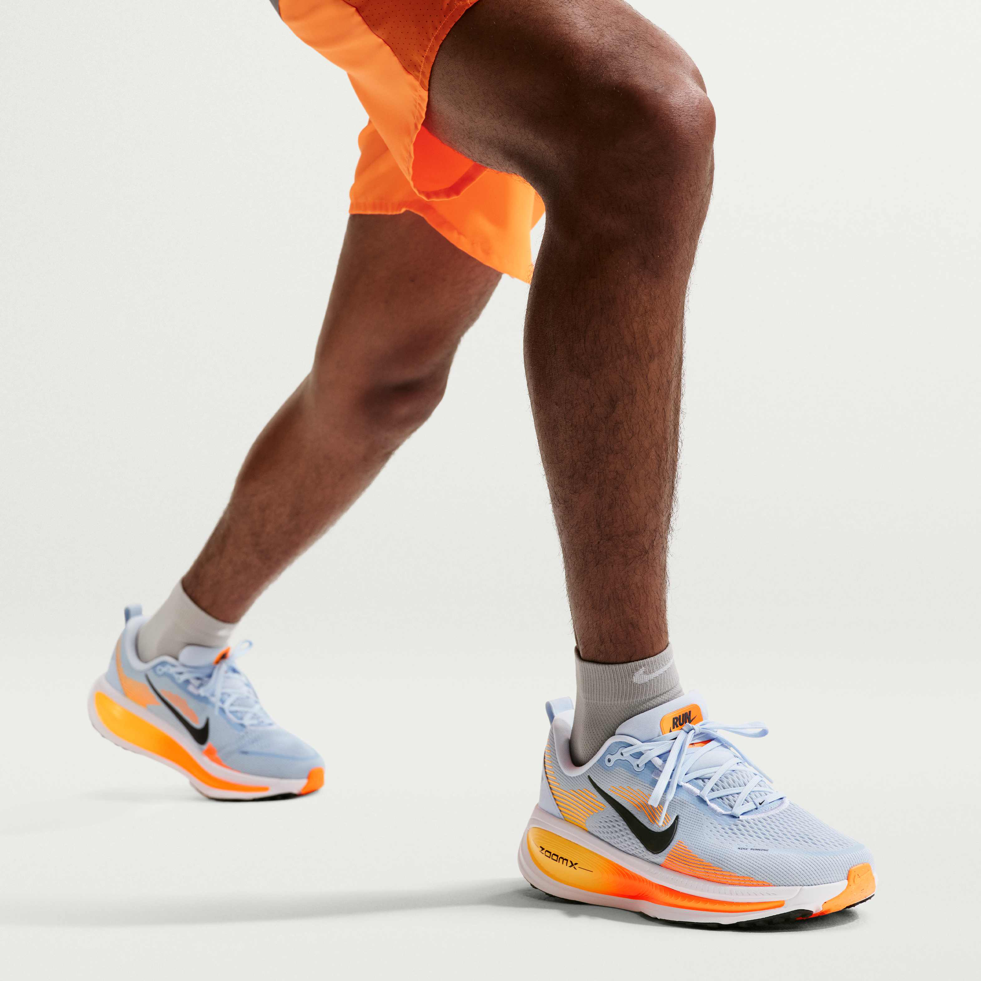Nike Vomero 18 image number 8