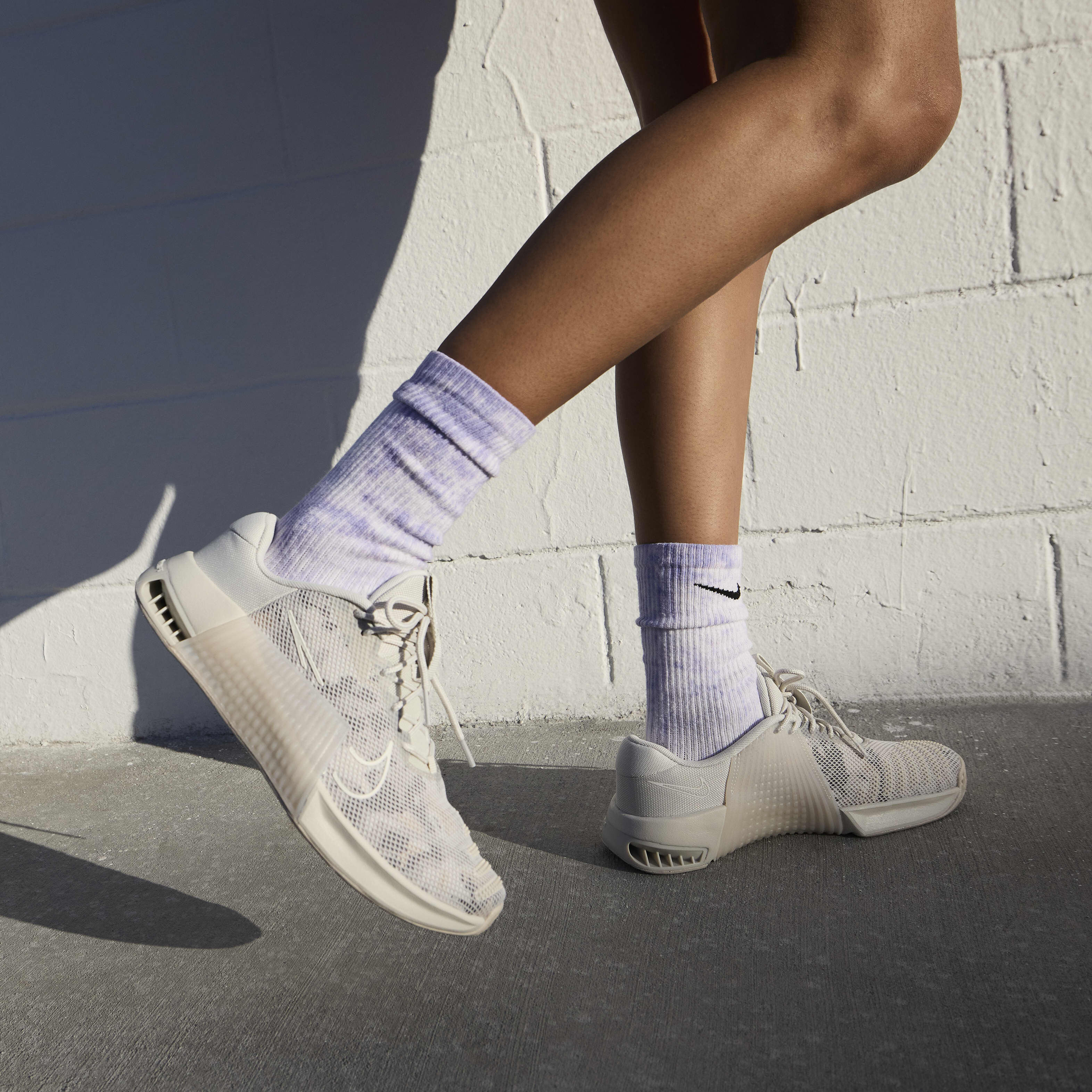 Buy Nike Metcon 9 AMP Women's Workout Shoes - Light Bone Buy Nike Metcon 9 AMP Women's Workout Shoes - Light Bone