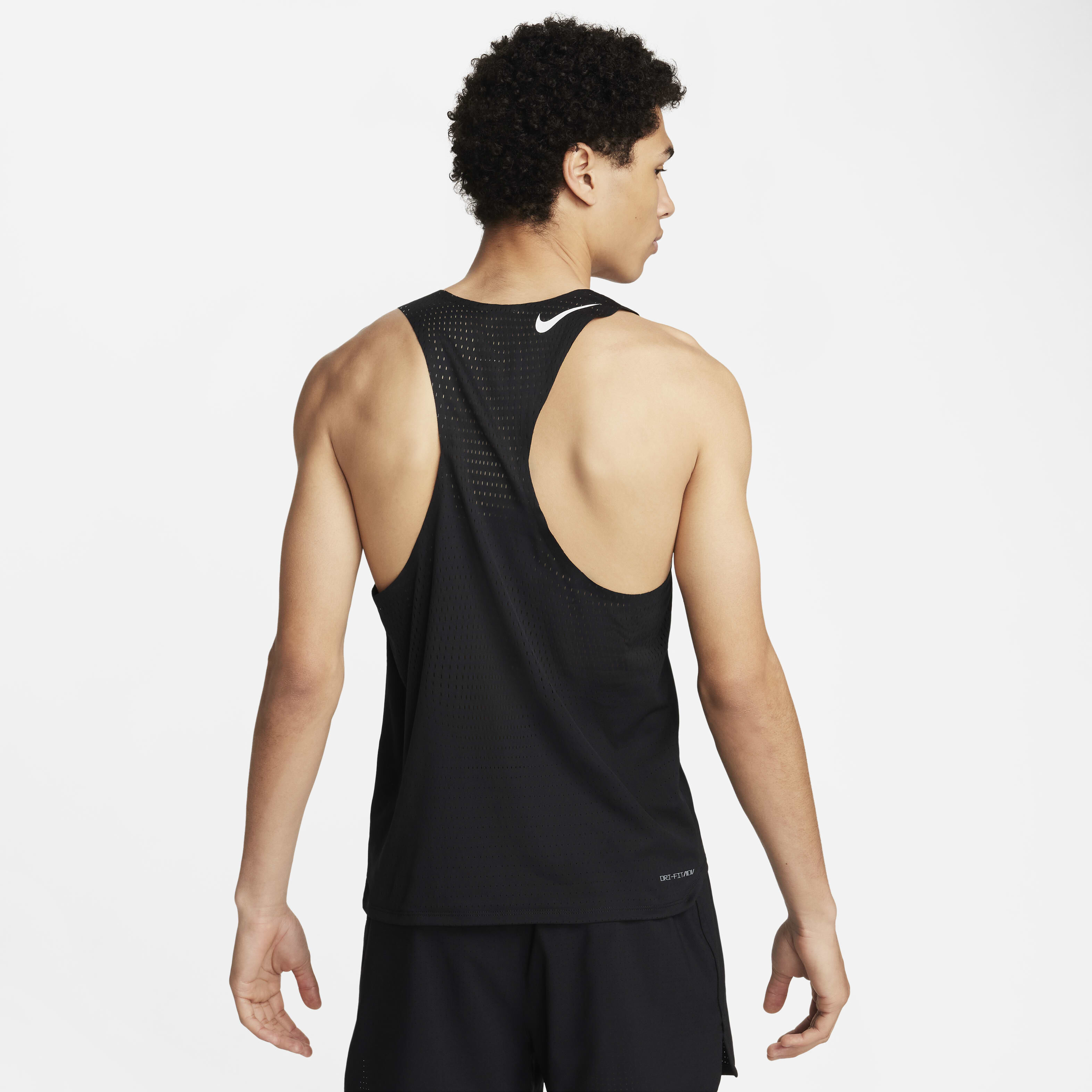 Buy Nike AeroSwift Men s Dri FIT ADV Running Vest Nike Saudi Official