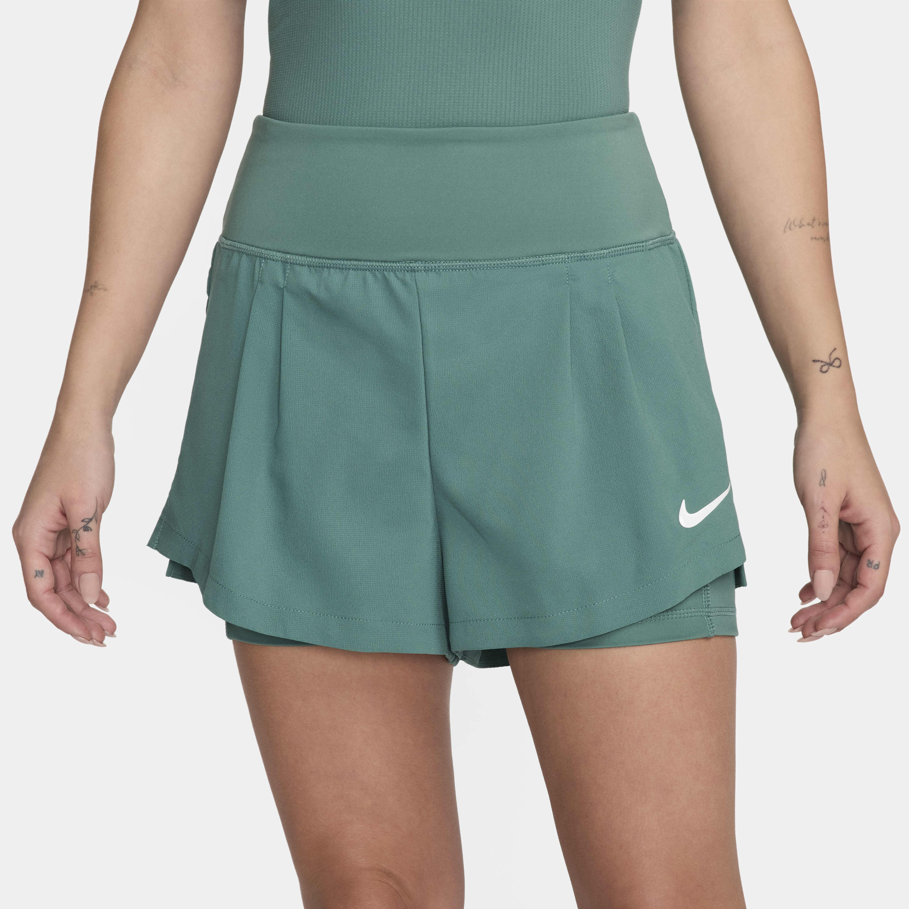 NikeCourt Advantage image number 1