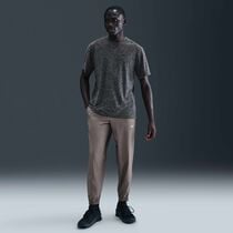 Nike Form