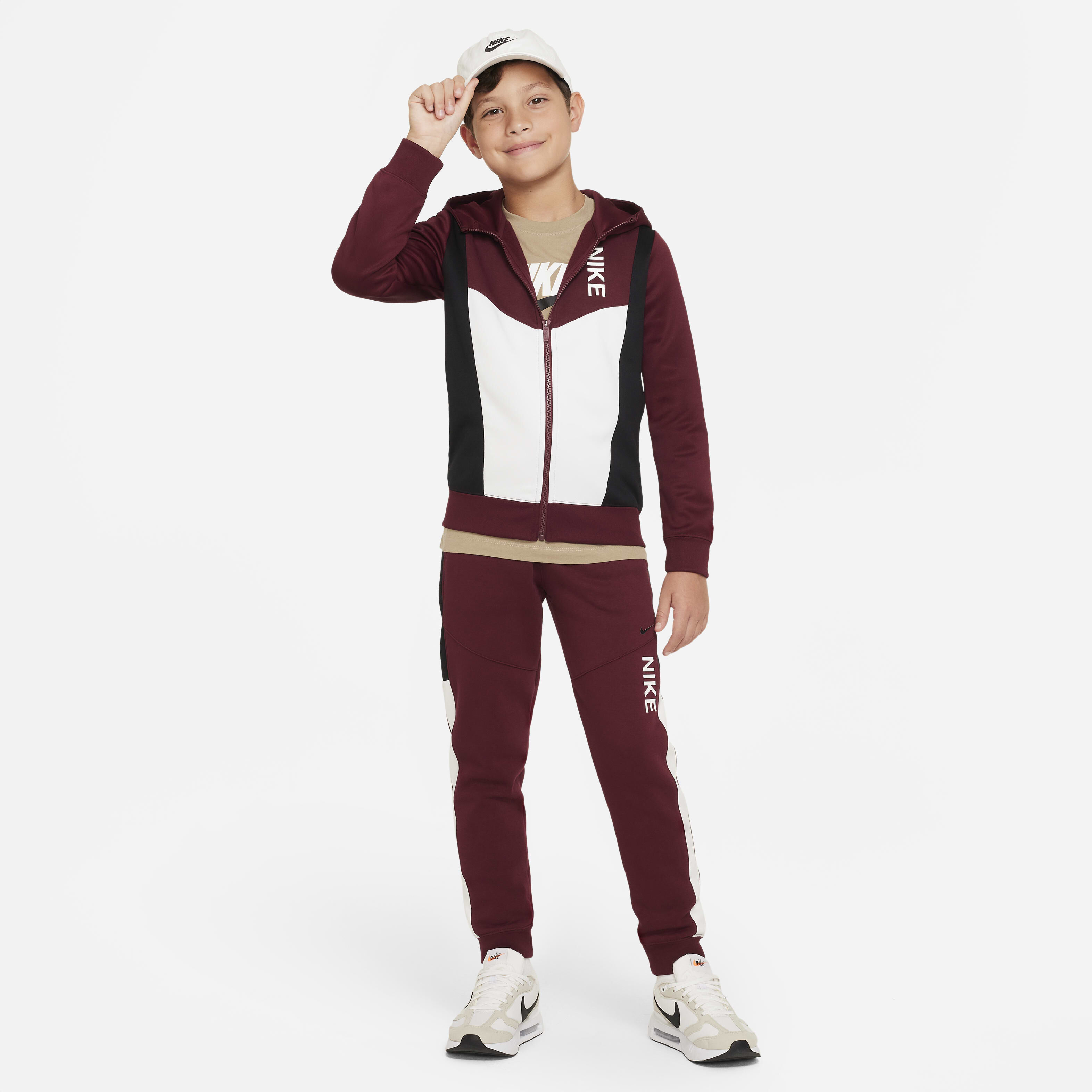 نايكي سبورتسوير هايبرد image number 4