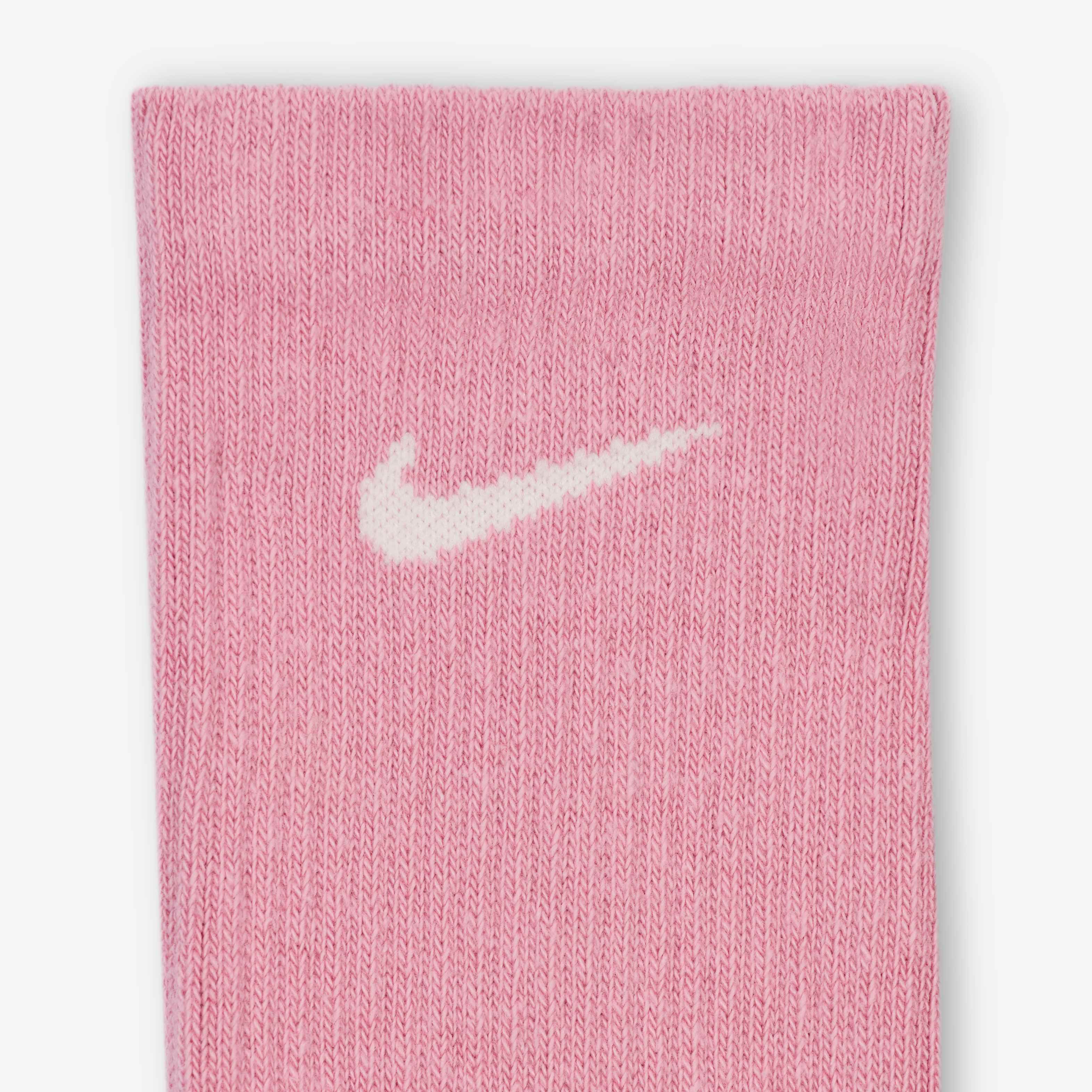 Nike Everyday Plus Cushioned image number 3