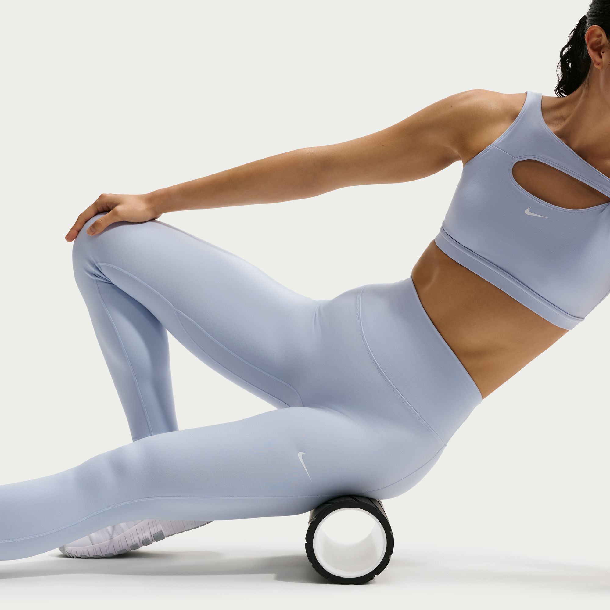 Nike One Seamless Front image number 4